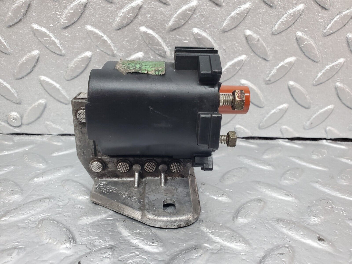 45778 Mercedes-Benz W126 420SE Ignition Coil 0001585603 0221501374