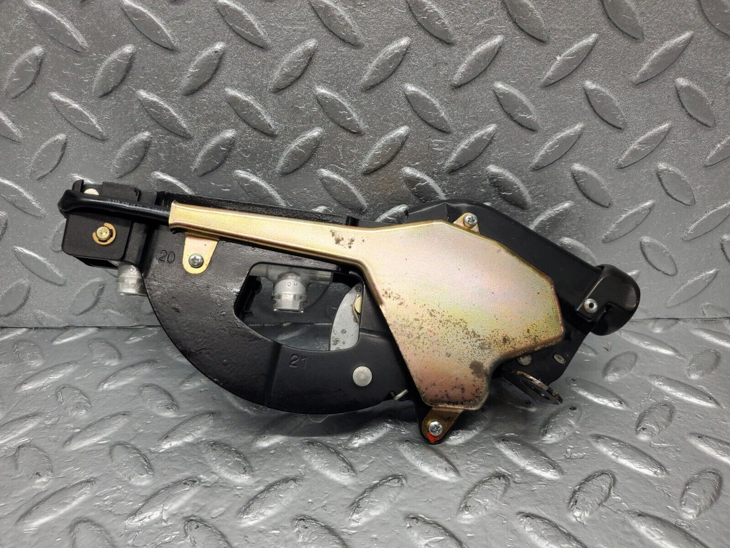 47016 Mercedes-Benz R129 320SL Coupe Rear Right Roof Lock Mechanism 1298001774