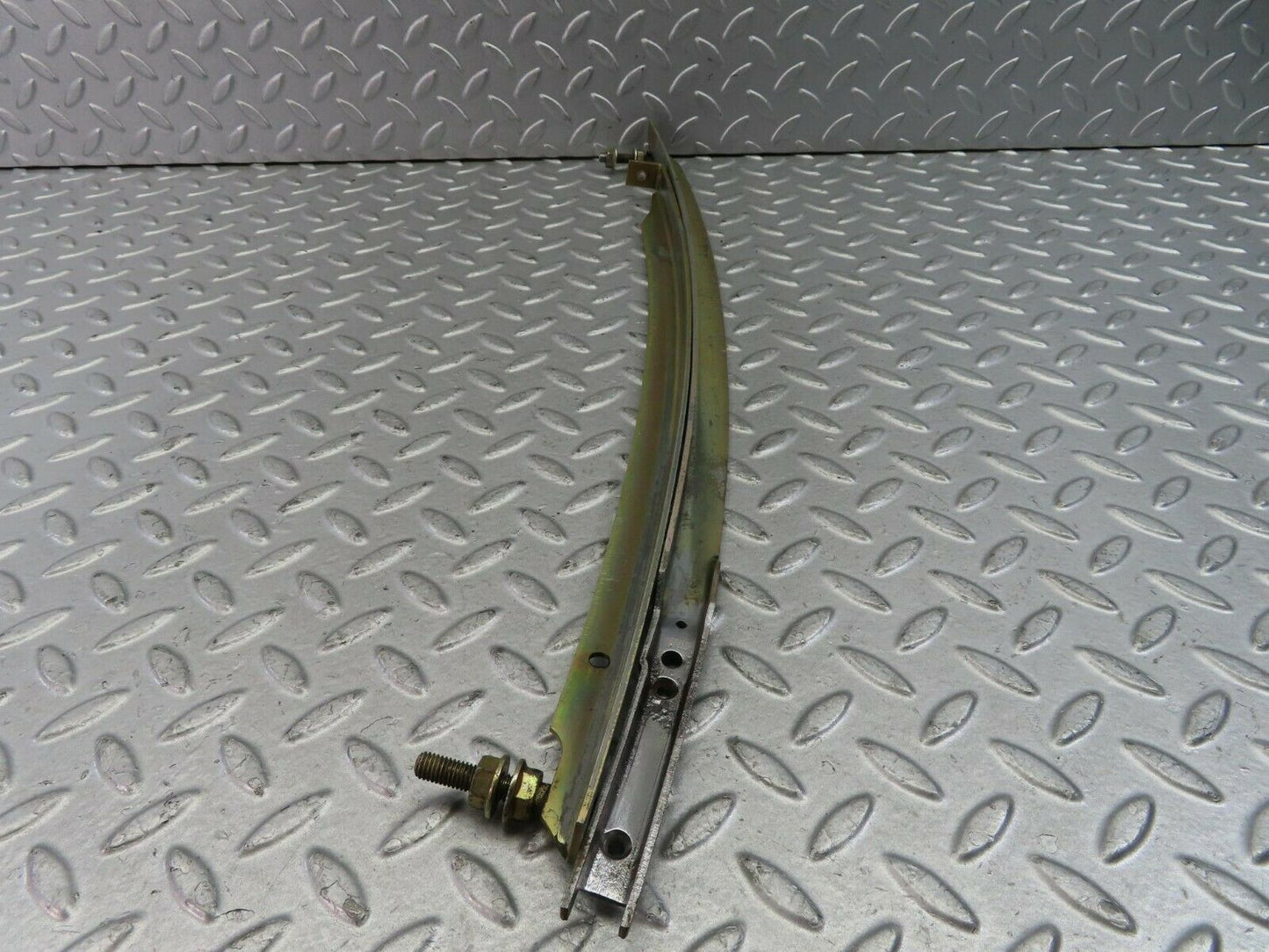 9726 Mercedes-Benz C123 280CE Coupe Front Left Door Window Channel Pair