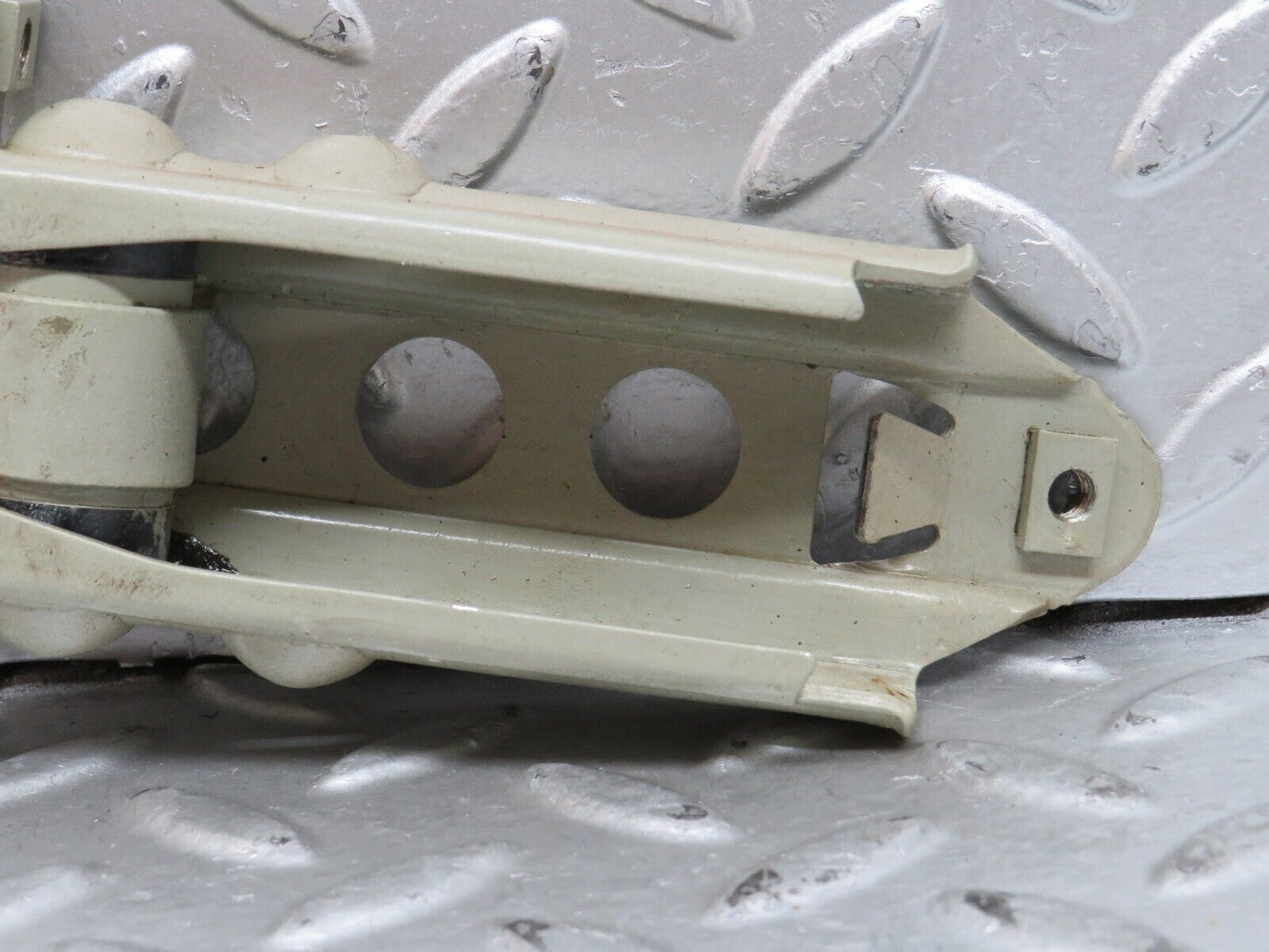 28509 Mercedes-Benz S123 240D Wagon Door Safety Check Strap