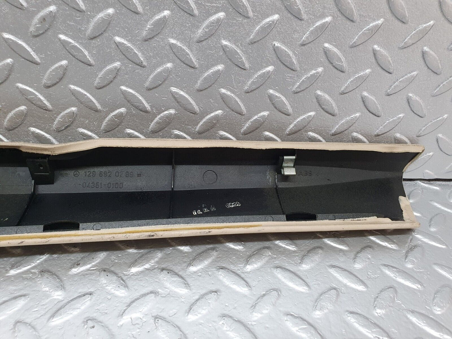 42205 Mercedes-Benz R129 320SL Coupe A Pillar Cover Right Side Beige 1296920289
