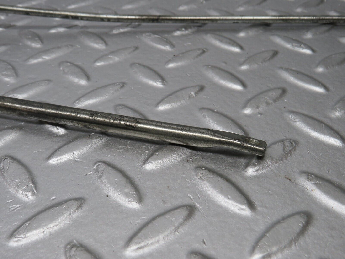 39186 Mercedes-Benz R107 500SL Accelerator Linkage