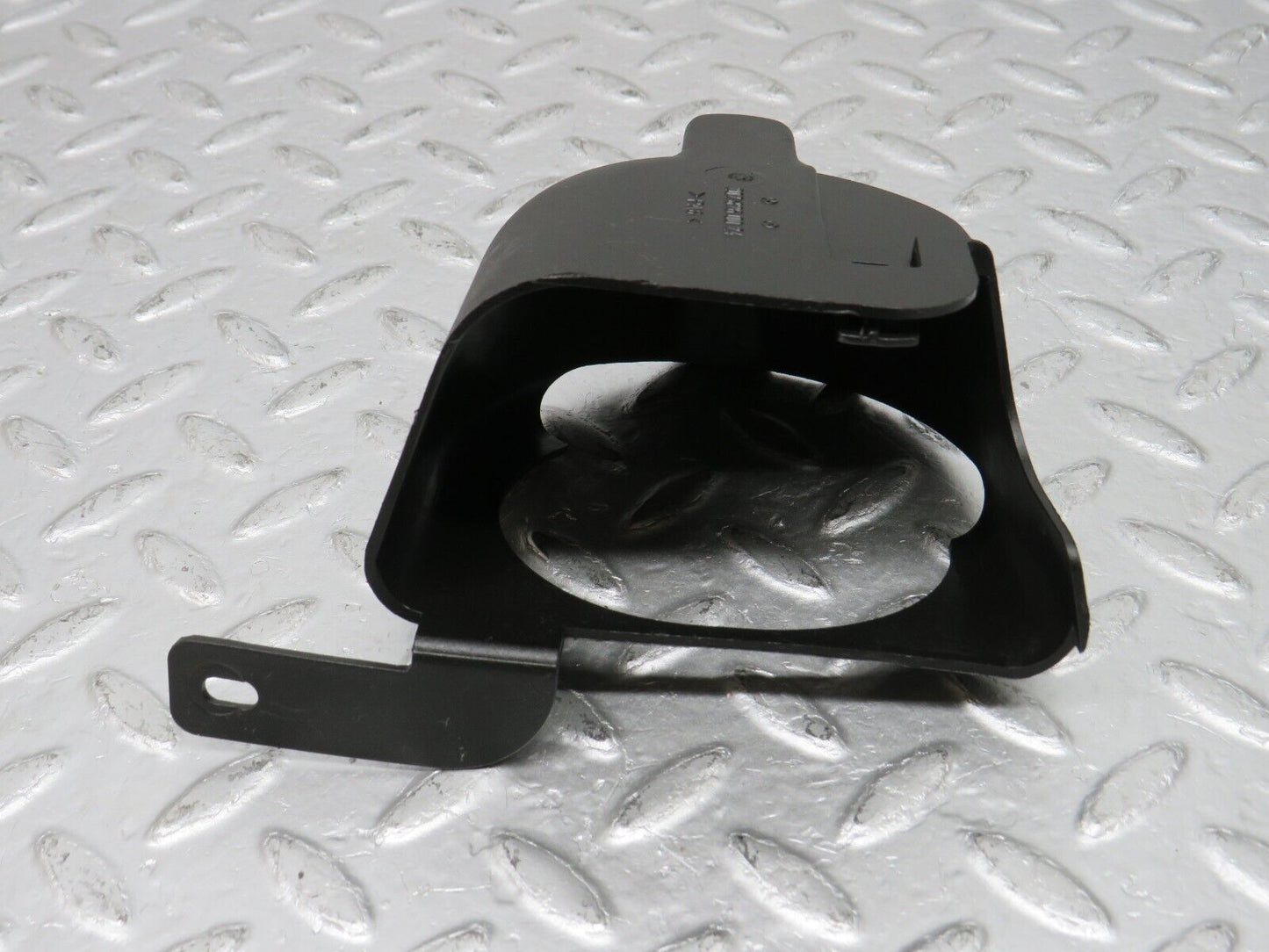 33293 Mercedes-Benz W202 C180 Horn Surround Cover 2028260024