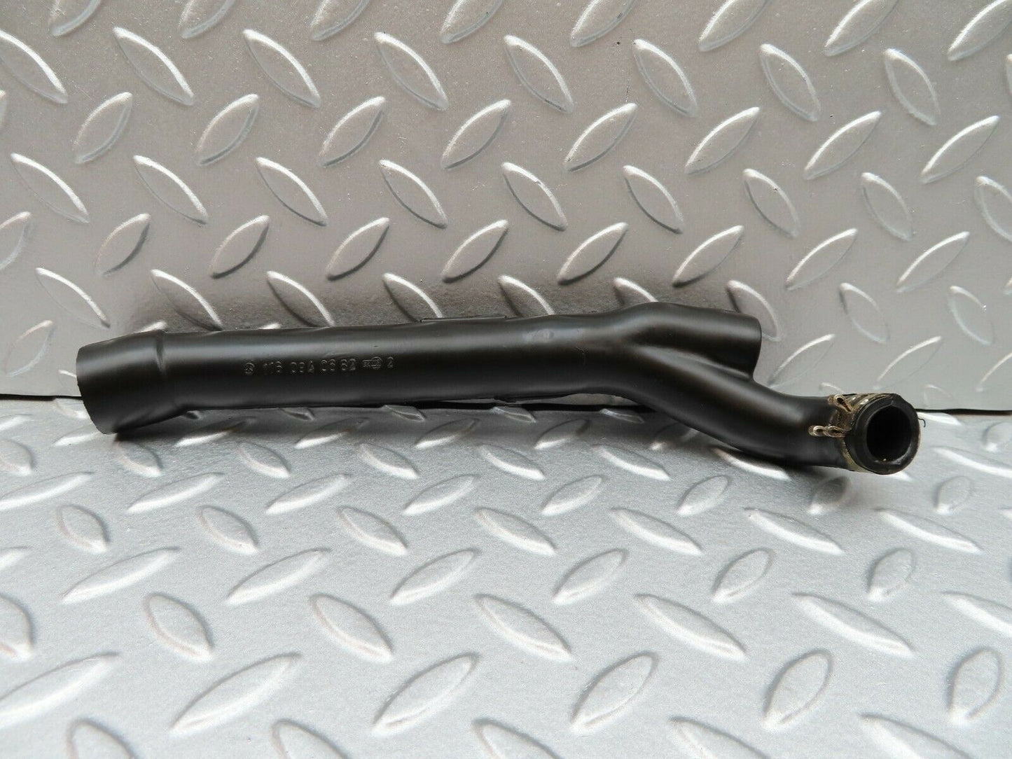 5047 Mercedes-Benz R107 350SL Air Intake Breather Hose 1160940682