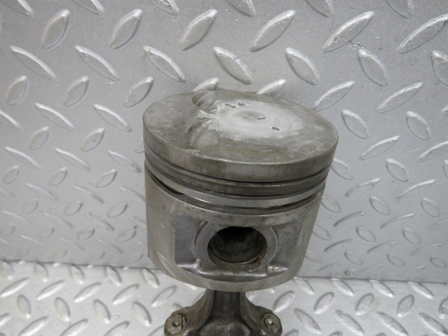37623 Mercedes-Benz W109 300SEL Piston With Connecting Rod 91.5 mm