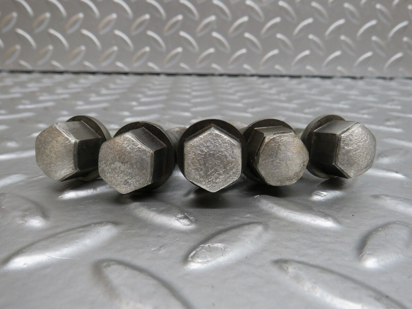 29582 Mercedes-Benz 5x Alloy Wheel Lug Bolt M12x1.5
