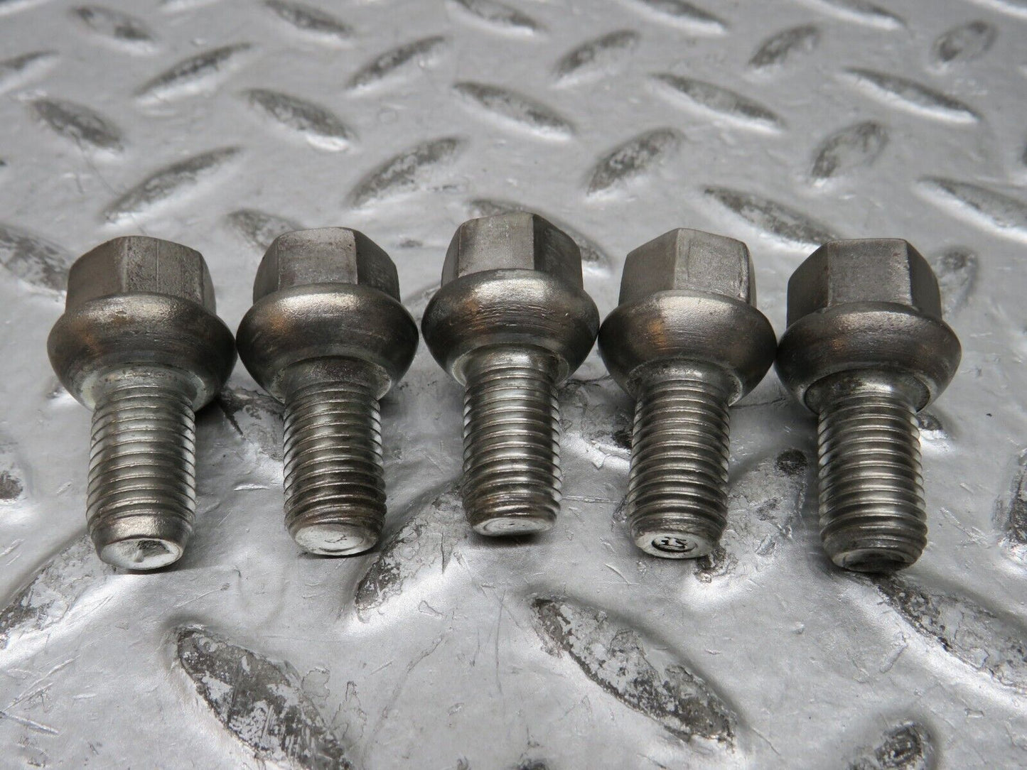 28542 Mercedes-Benz 5x Steel Wheel Lug Bolt M12x1.5