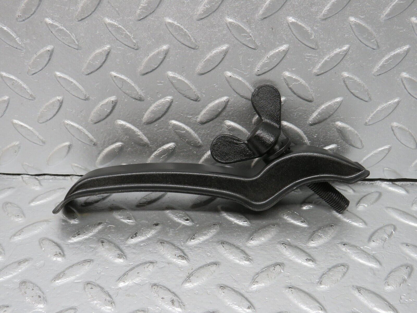 40406 Mercedes-Benz W110 230 Spare Wheel Holder