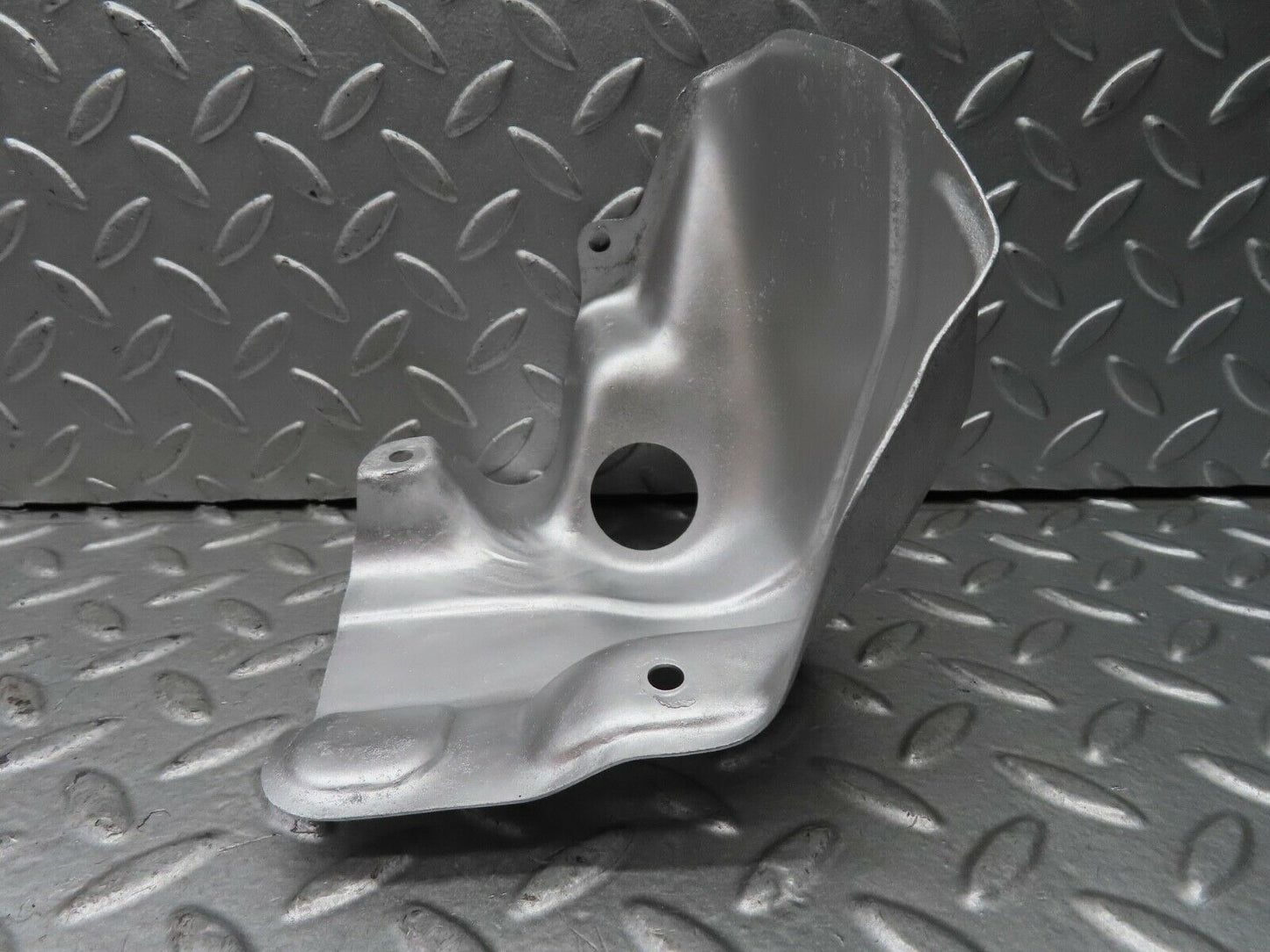 19697 Mercedes-Benz C140 CL420 Coupe Steering Box Heat Shield
