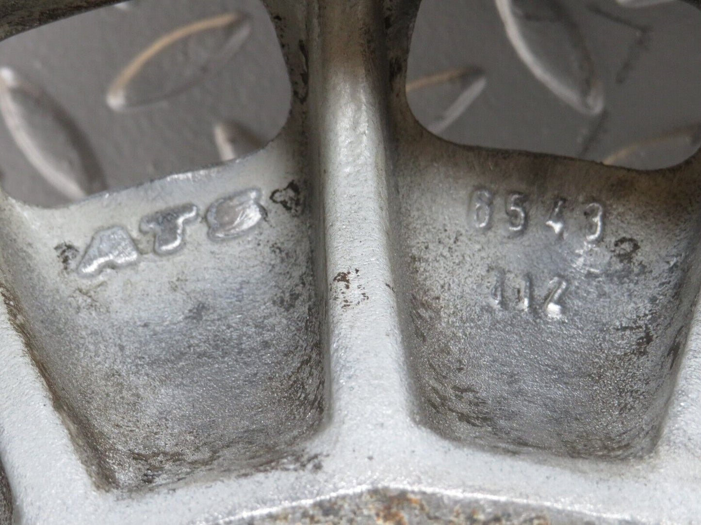 27476 Mercedes-Benz W116 Alloy Wheel Mexican Hat 6.5Jx14H2 ET30 1084001002