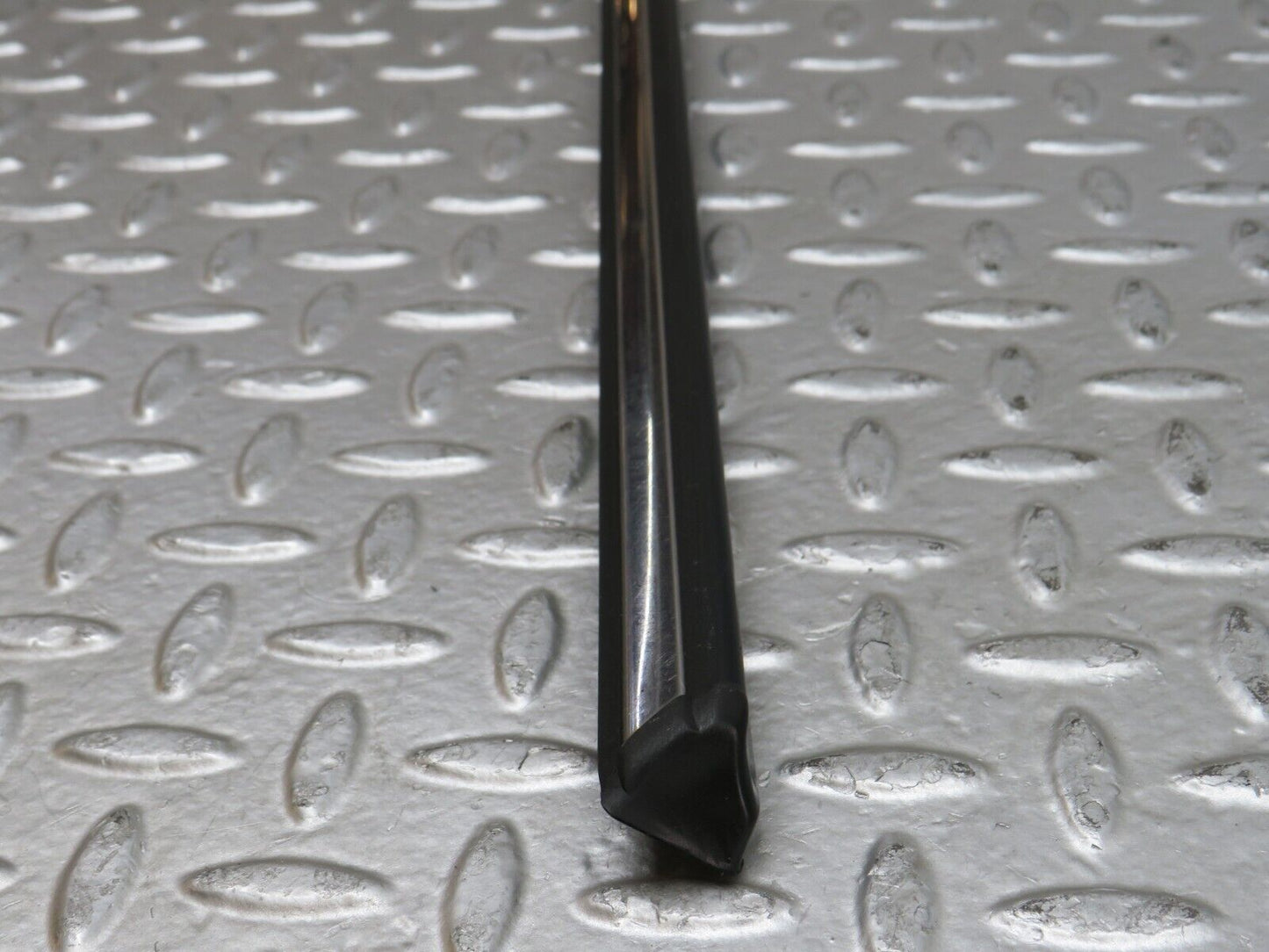 28238 Mercedes-Benz S123 240D Wagon Front Left Door Centre Moulding Trim