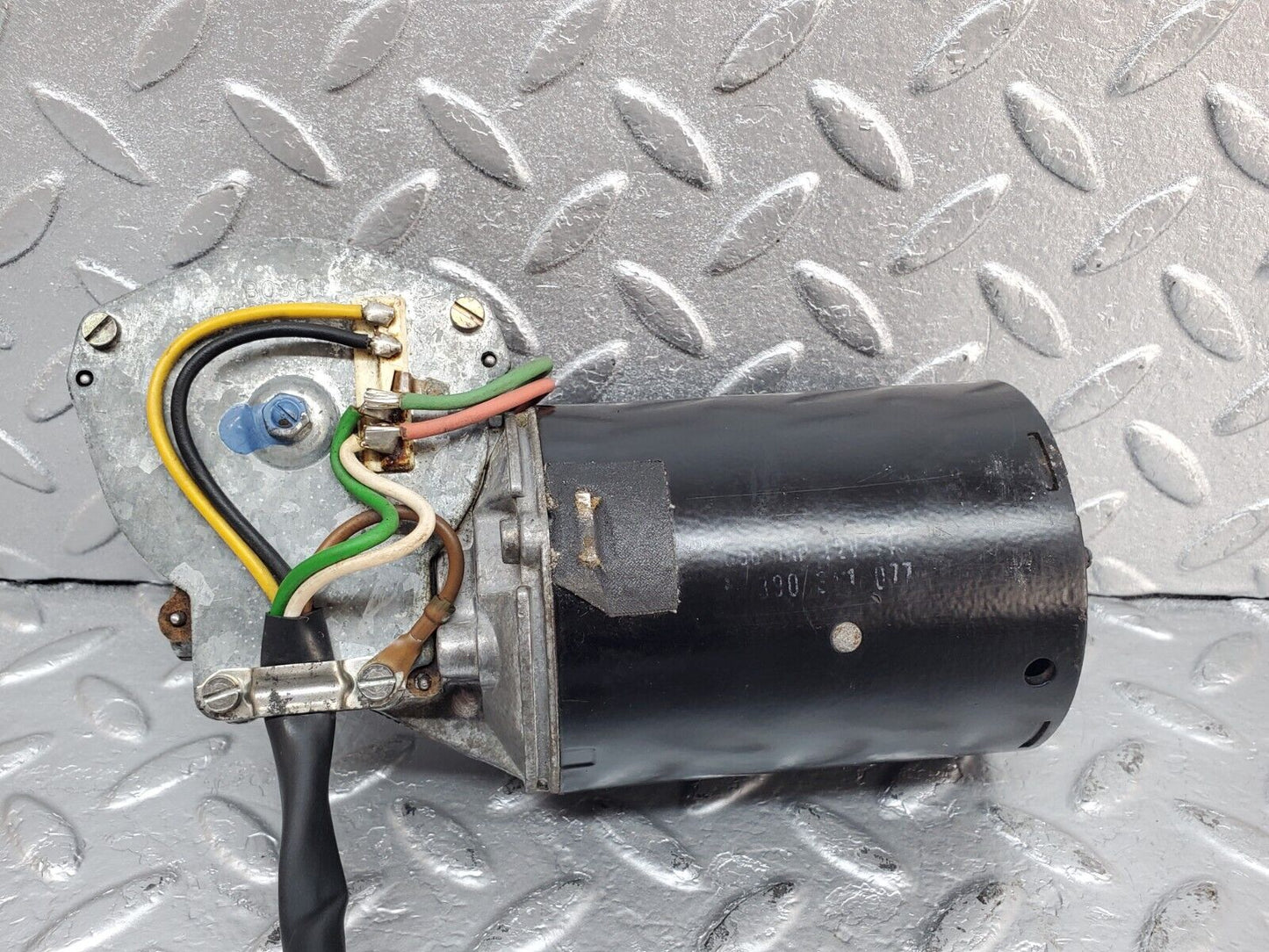 44424 Mercedes-Benz W123 280E Wiper Motor Bosch 0390341077