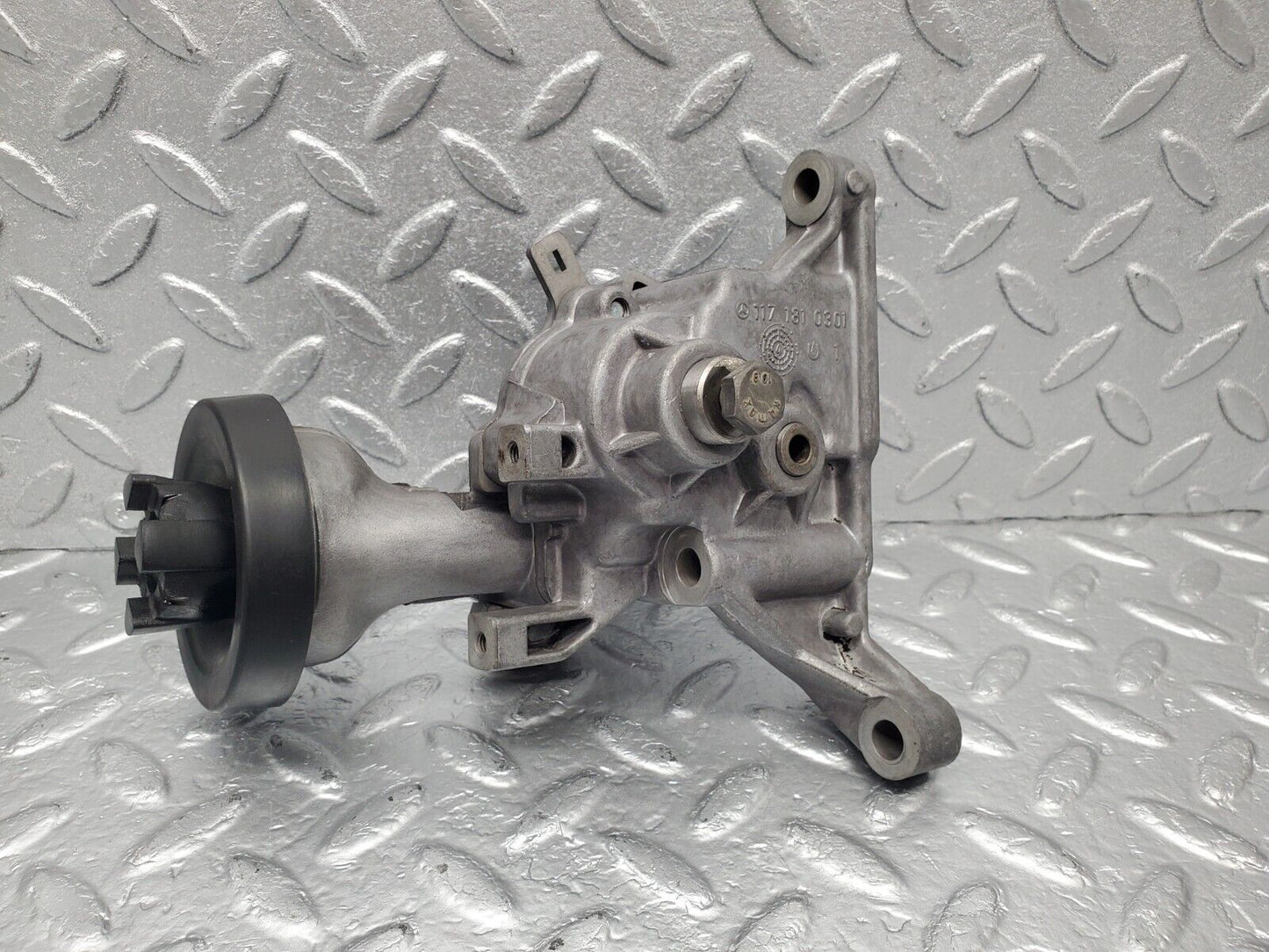 46281 Mercedes-Benz W126 420SE Oil Pump 1171810301 1171860401