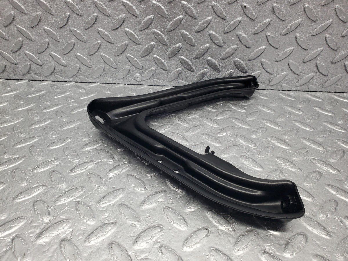 W201 Baby Benz air intake manifold bracket used OEM