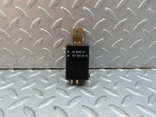 9575 Mercedes-Benz C123 280CE Coupe Rear Heated Window Relay 1078200010