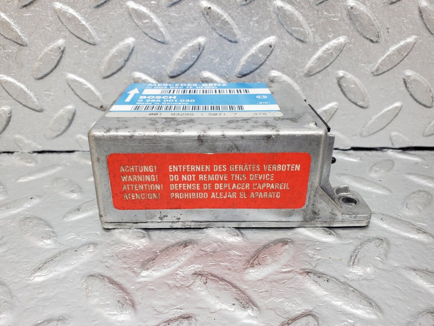 44612 Mercedes-Benz W124 220E Air Bag Control Unit Bosch 0048201710