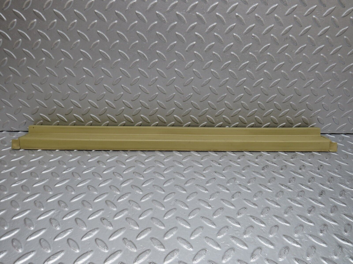 38695 Mercedes-Benz W201 190E 2.6L Front Right Door Sill