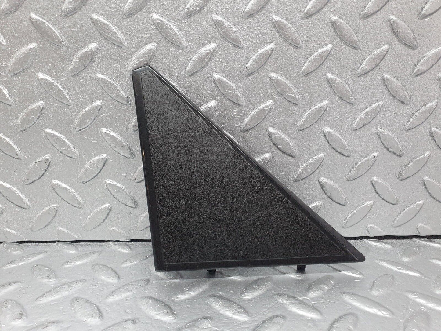 43673 Mercedes-Benz C126 380SEC Coupe Wing Mirror Triangle Cover Left 1267251311