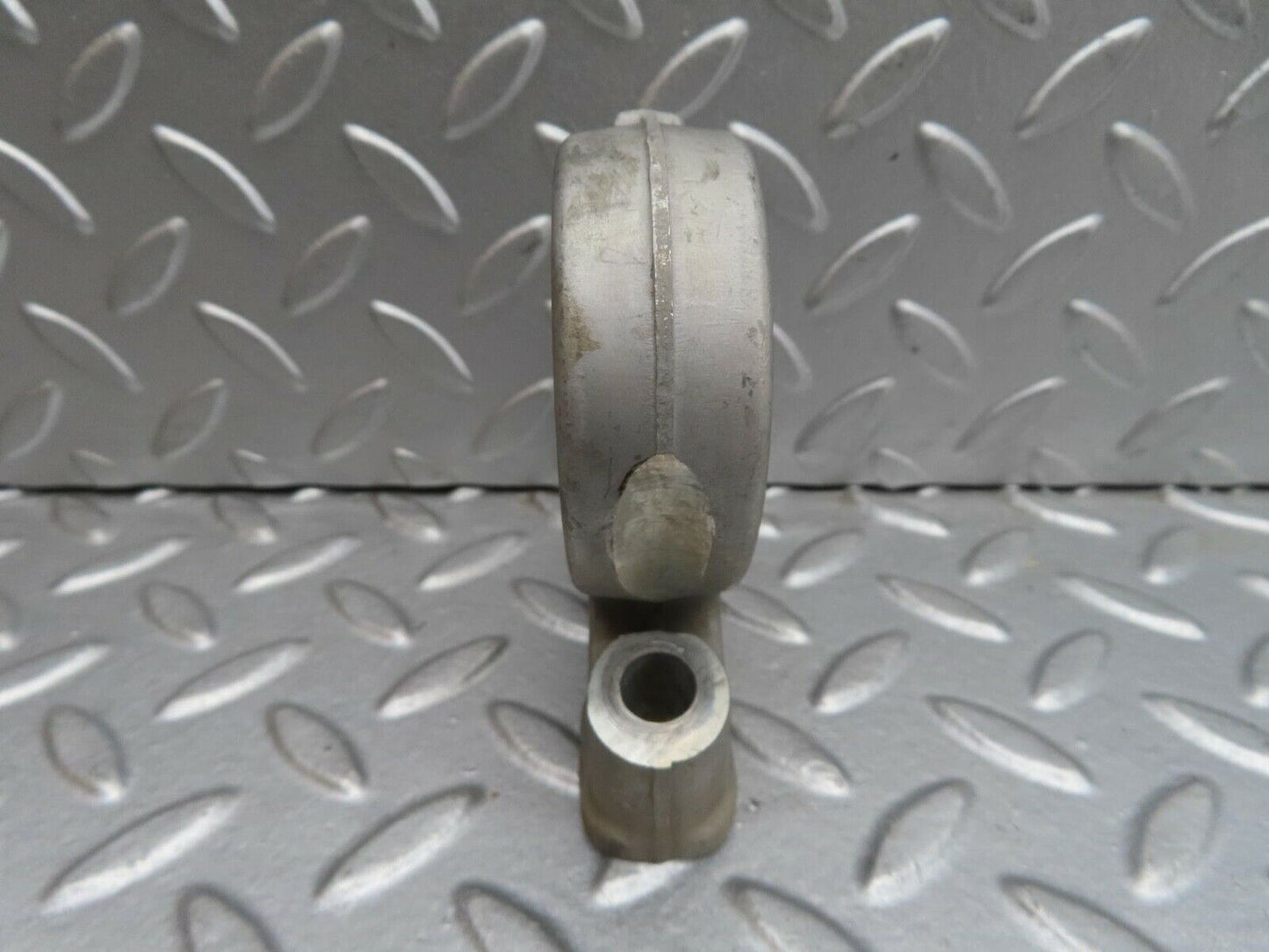 13732 Mercedes-Benz R107 450SL Camshaft Tower Bearing 1160512712