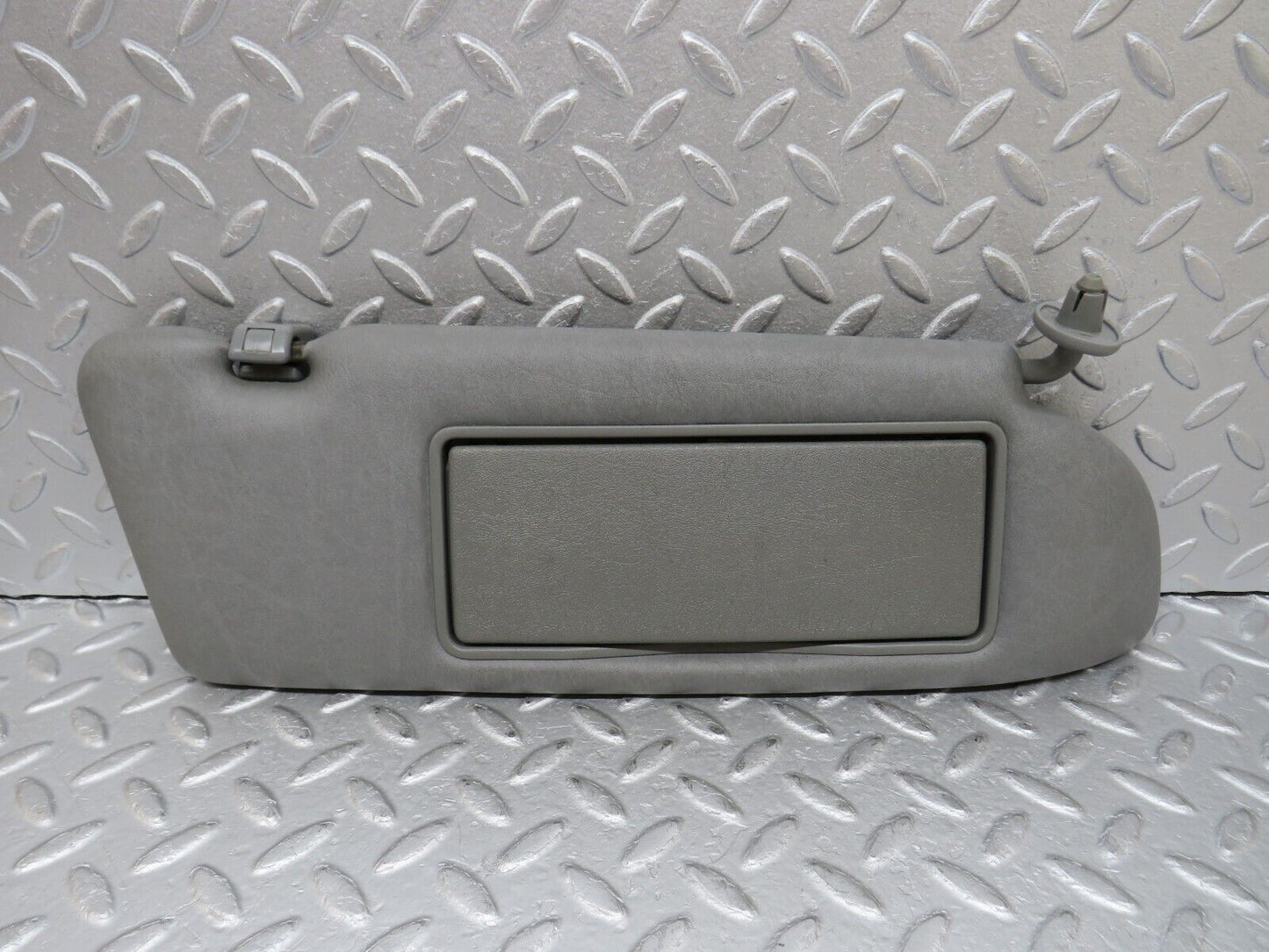 35969 Mercedes-Benz W126 420SE Sun Visor Right Side Grey