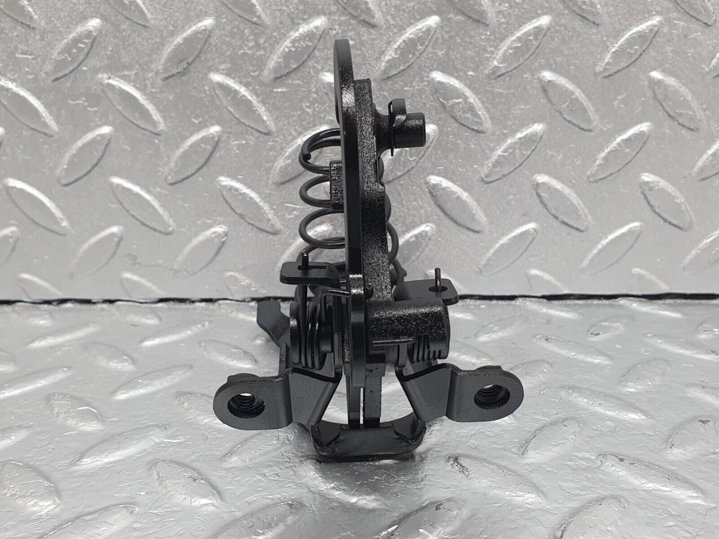 42017 Mercedes-Benz W202 C200 Bonnet Lock Latch
