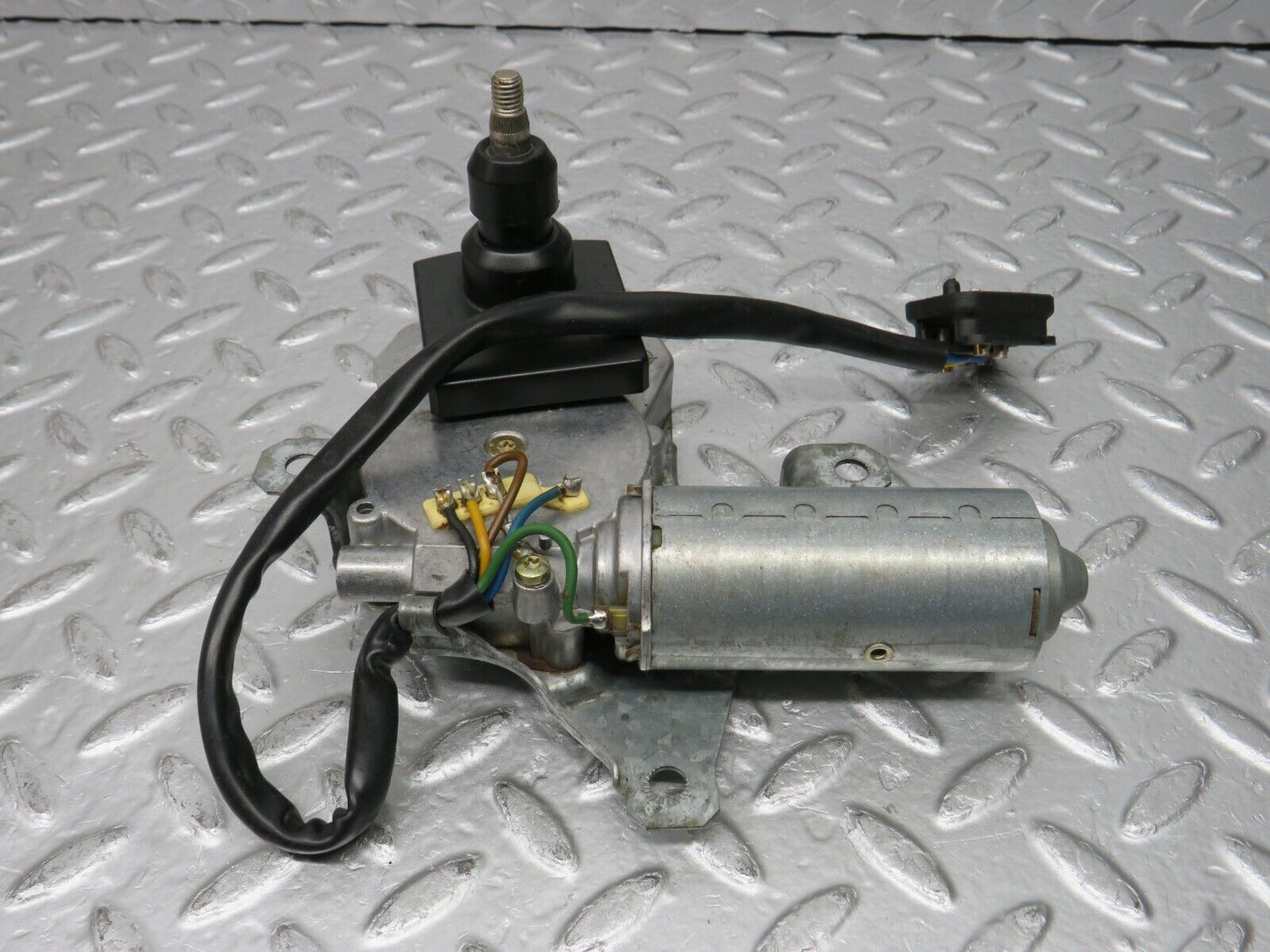 31470 Mercedes-Benz S124 220TE Wagon Rear Wiper Motor 1248201242