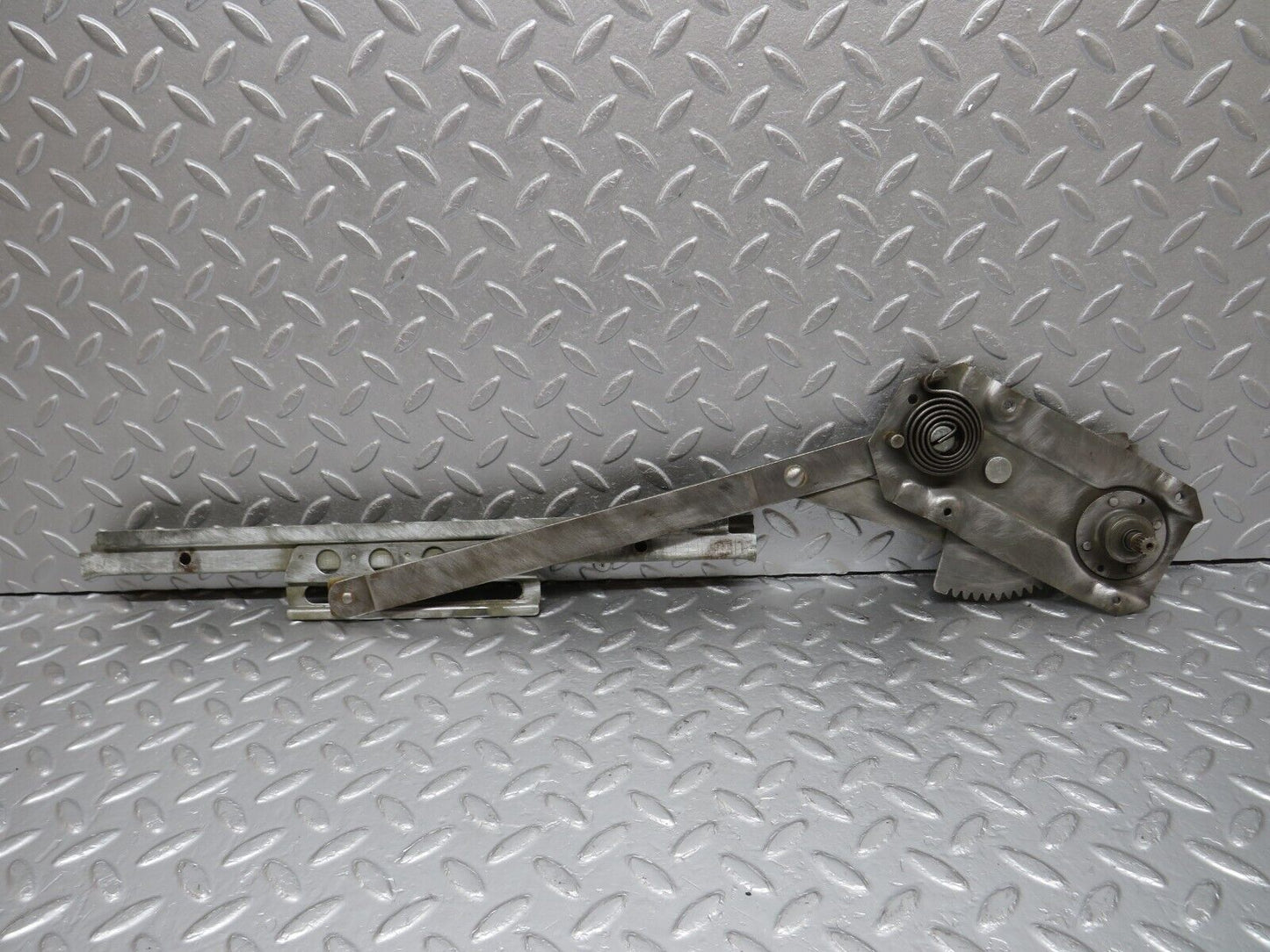 40357 Mercedes-Benz W110 230 Front Right Manual Window Regulator