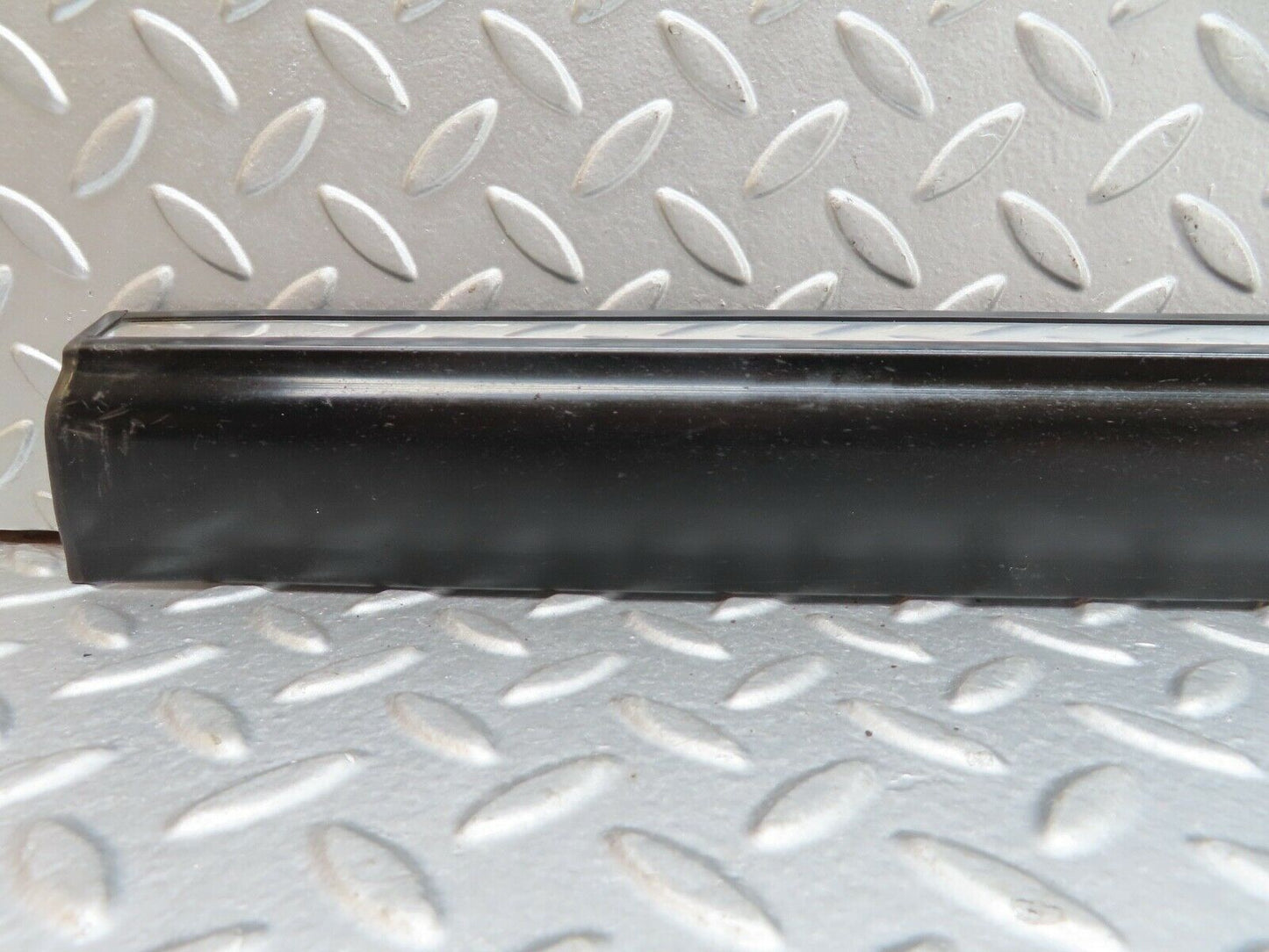 19227 Mercedes-Benz W123 300D Front Right Door Lower Moulding Trim