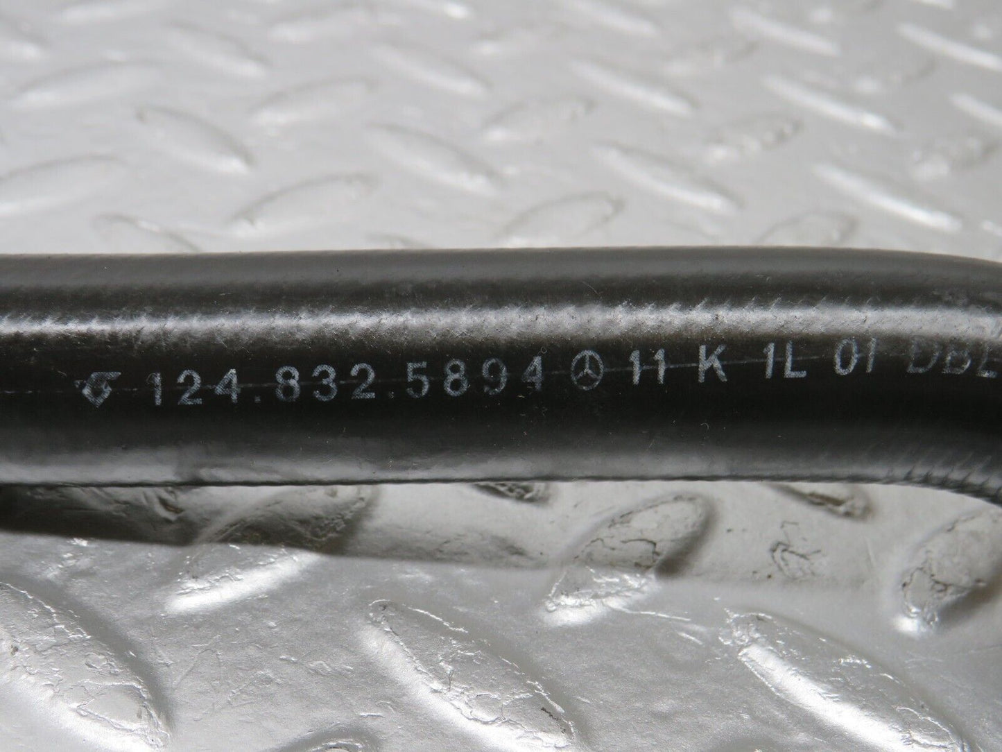 34089 Mercedes-Benz W124 260E Water Cooling Hose Pipe 1248325894