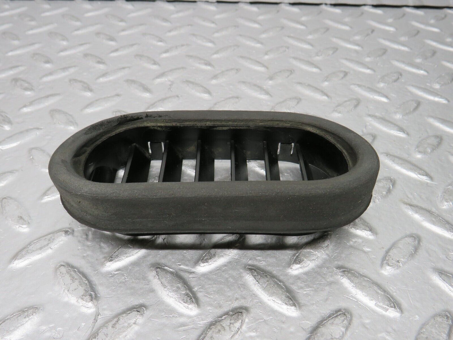 29989 Porsche 924 Left Door Air Vent 477819179