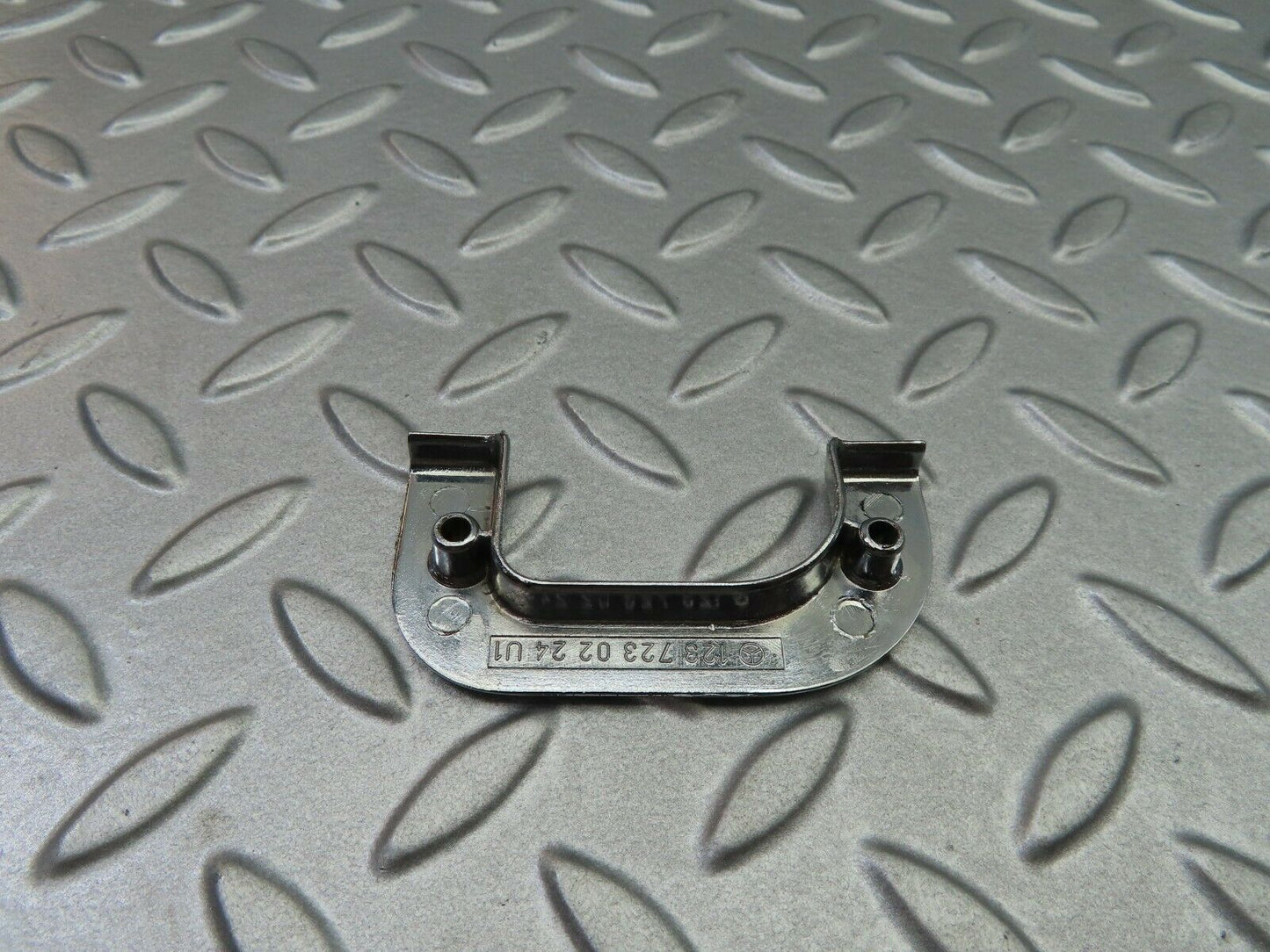 5839 Mercedes-Benz W123 200 Right Interior Chrome Door Latch Trim 1237230224