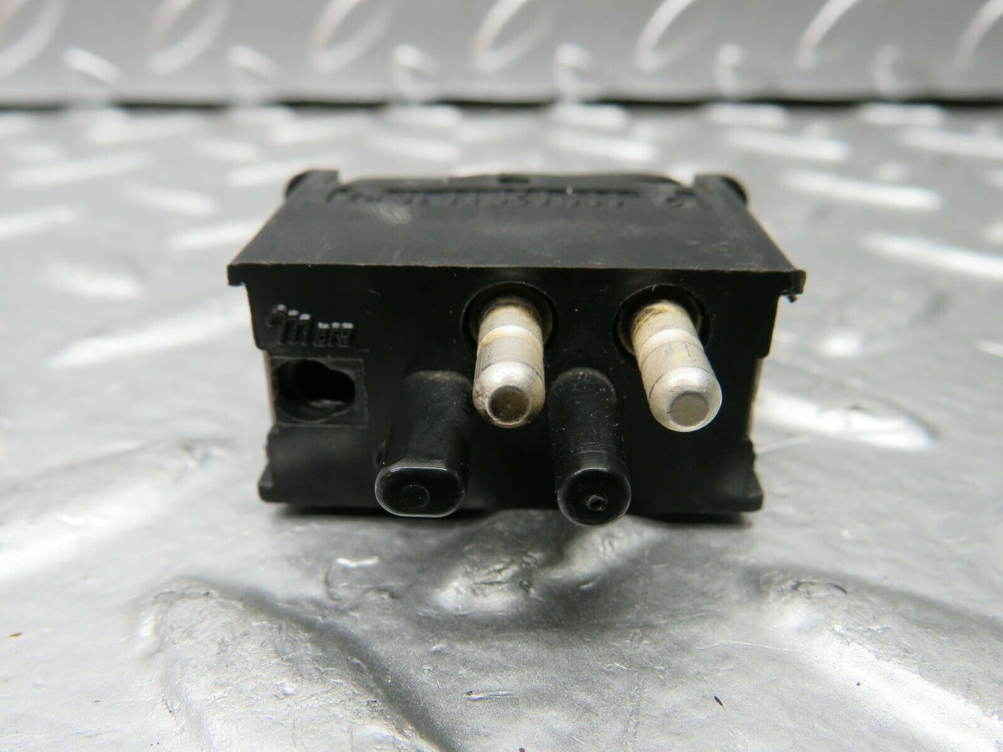 22780 Mercedes-Benz C107 450SLC Coupe Interior Dome Light Switch 0008205810