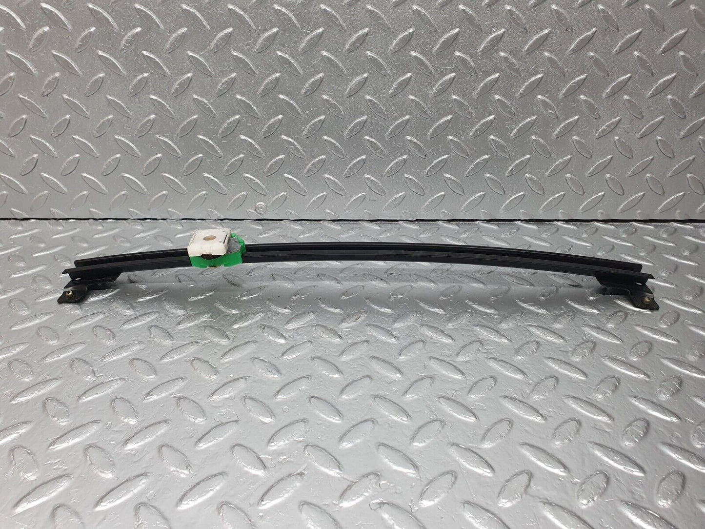 41964 Mercedes-Benz W202 C200 Front Right Door Window Channel