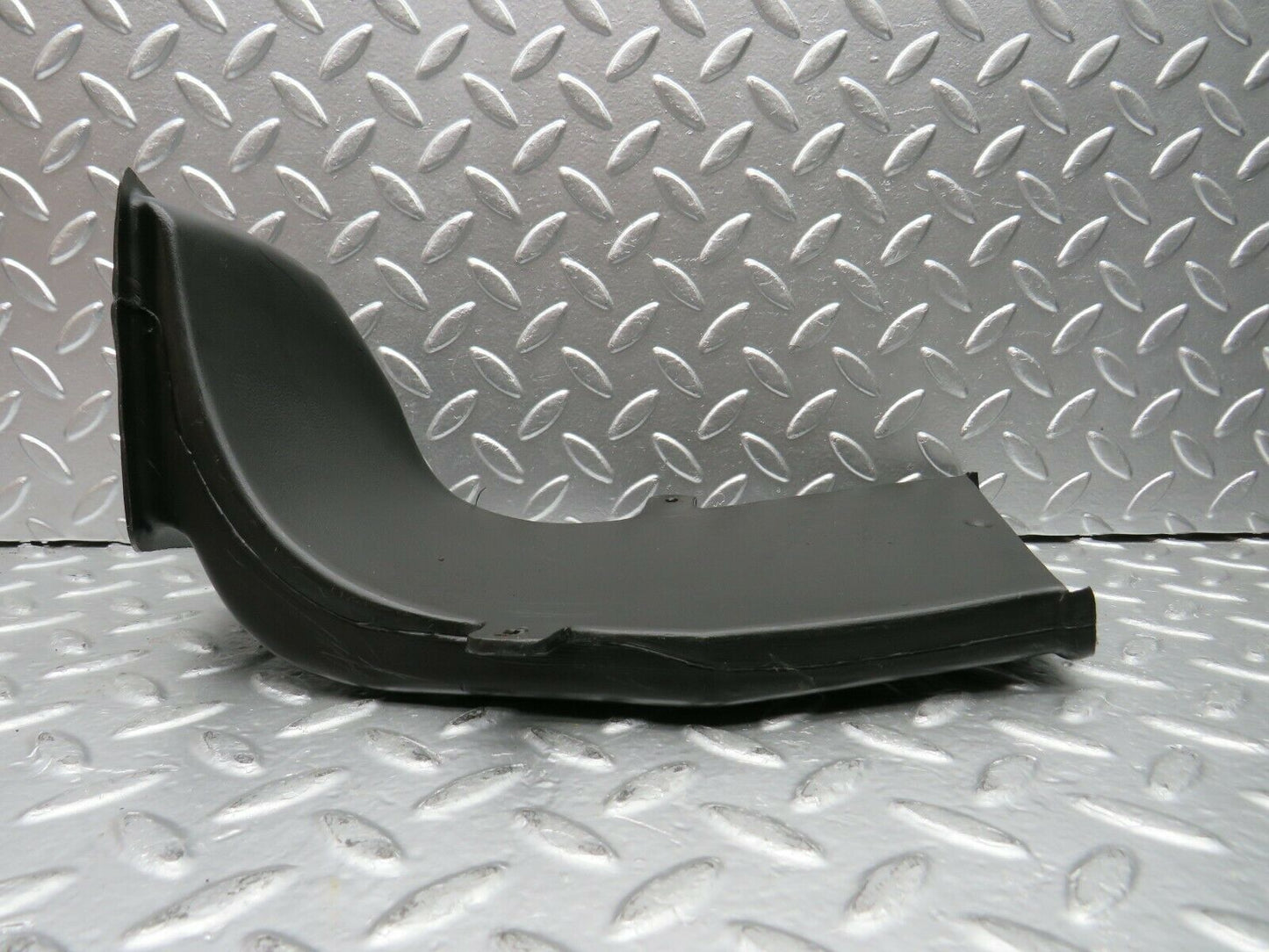 22686 Mercedes-Benz C107 450SLC Coupe Floor Ventilation Duct Right 1078310246