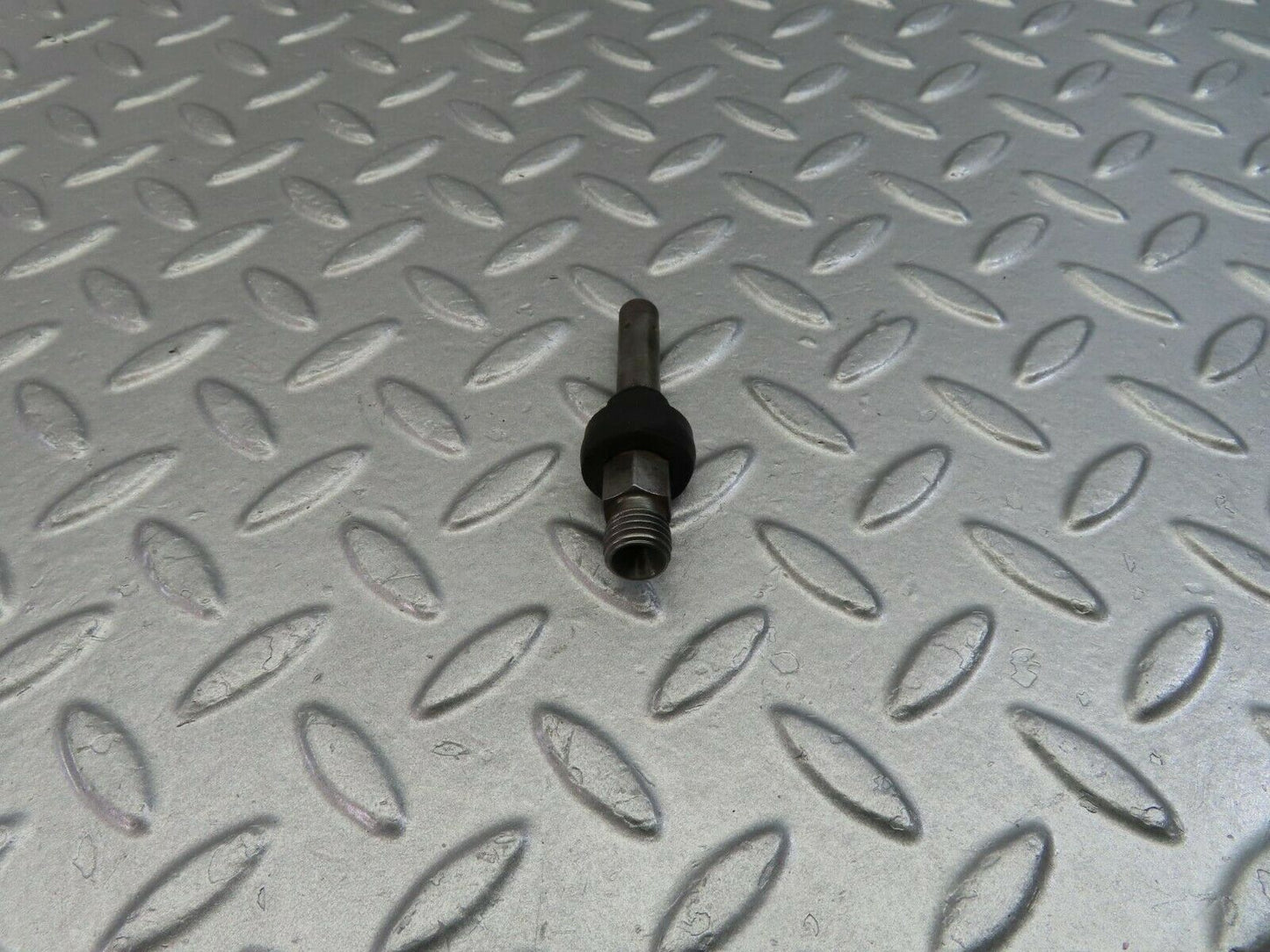 9803 Mercedes-Benz C123 280CE Coupe Fuel Injector Bosch 0437502010