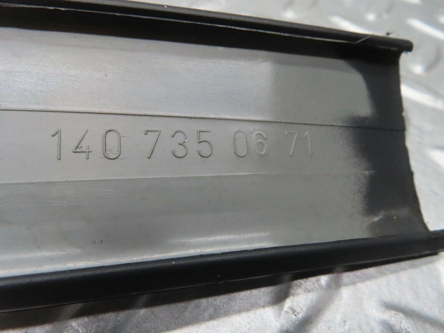 14996 Mercedes-Benz W140 S320 Rear Right Quarter Window Channel Inner Cover