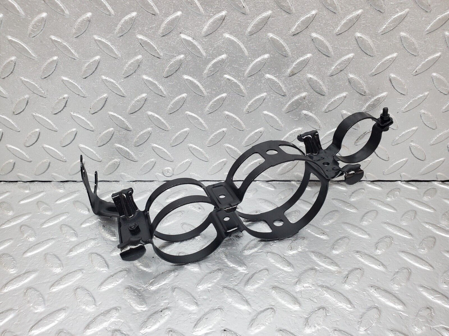 44475 Mercedes-Benz W123 280E Fuel Pump Fuel Filter Bracket