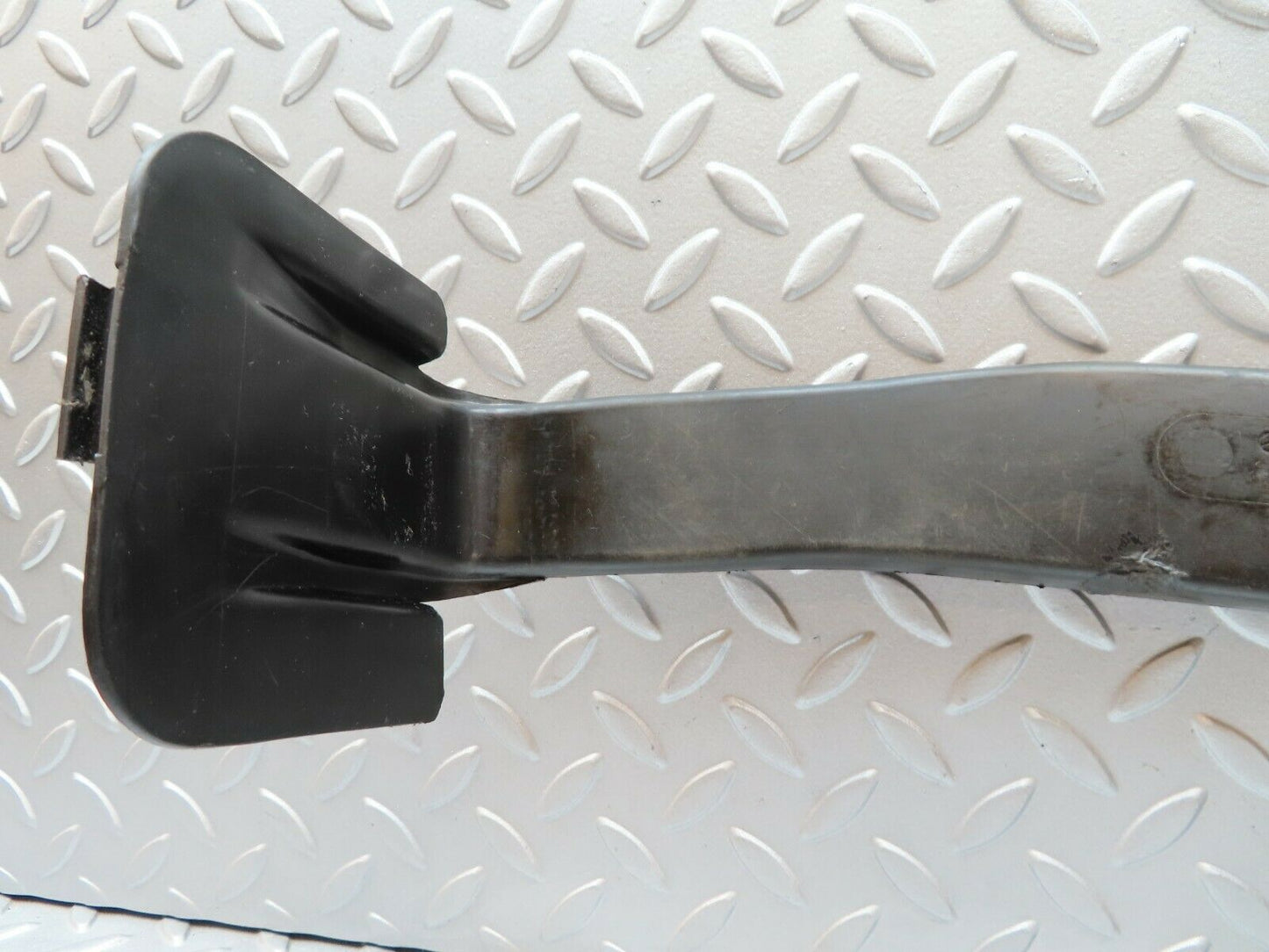 3733 Mercedes-Benz S123 200T Wagon Cabel Cover Rear Right 1238210236