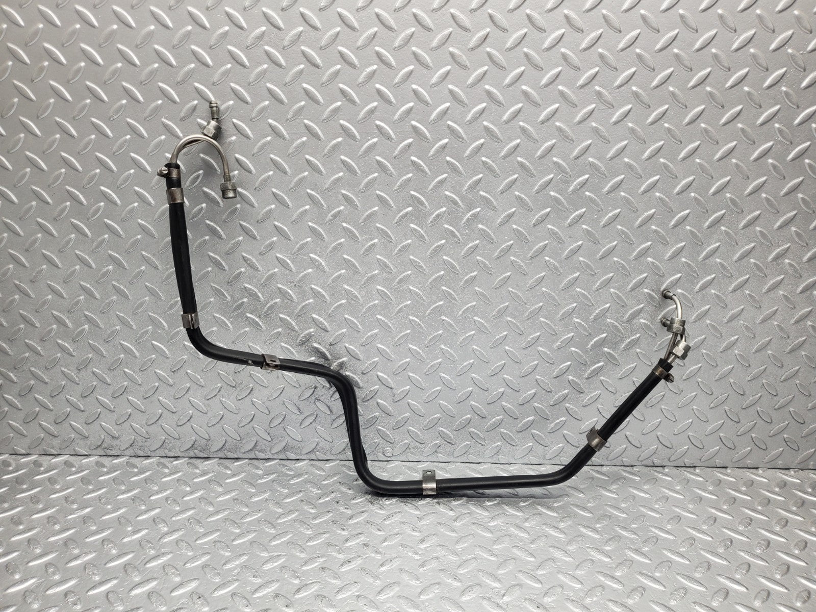 W112 fuel hose pipe used OEM