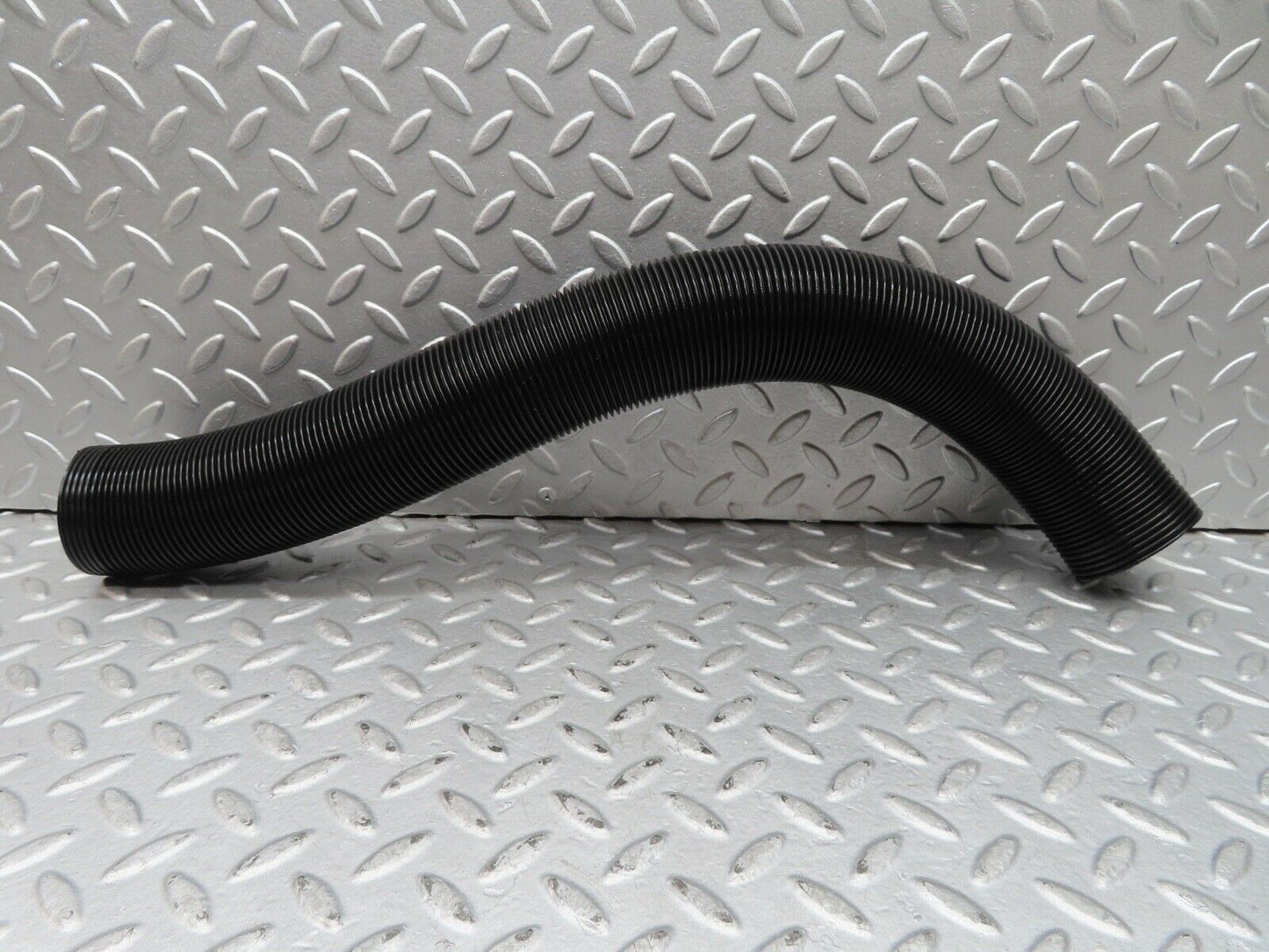 16831 Mercedes-Benz C123 280CE Coupe Dash Air Vent Pipe