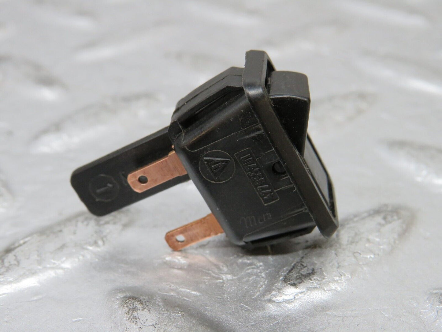 30062 Porsche 924 Rear Windscreen Washer Switch 477955701
