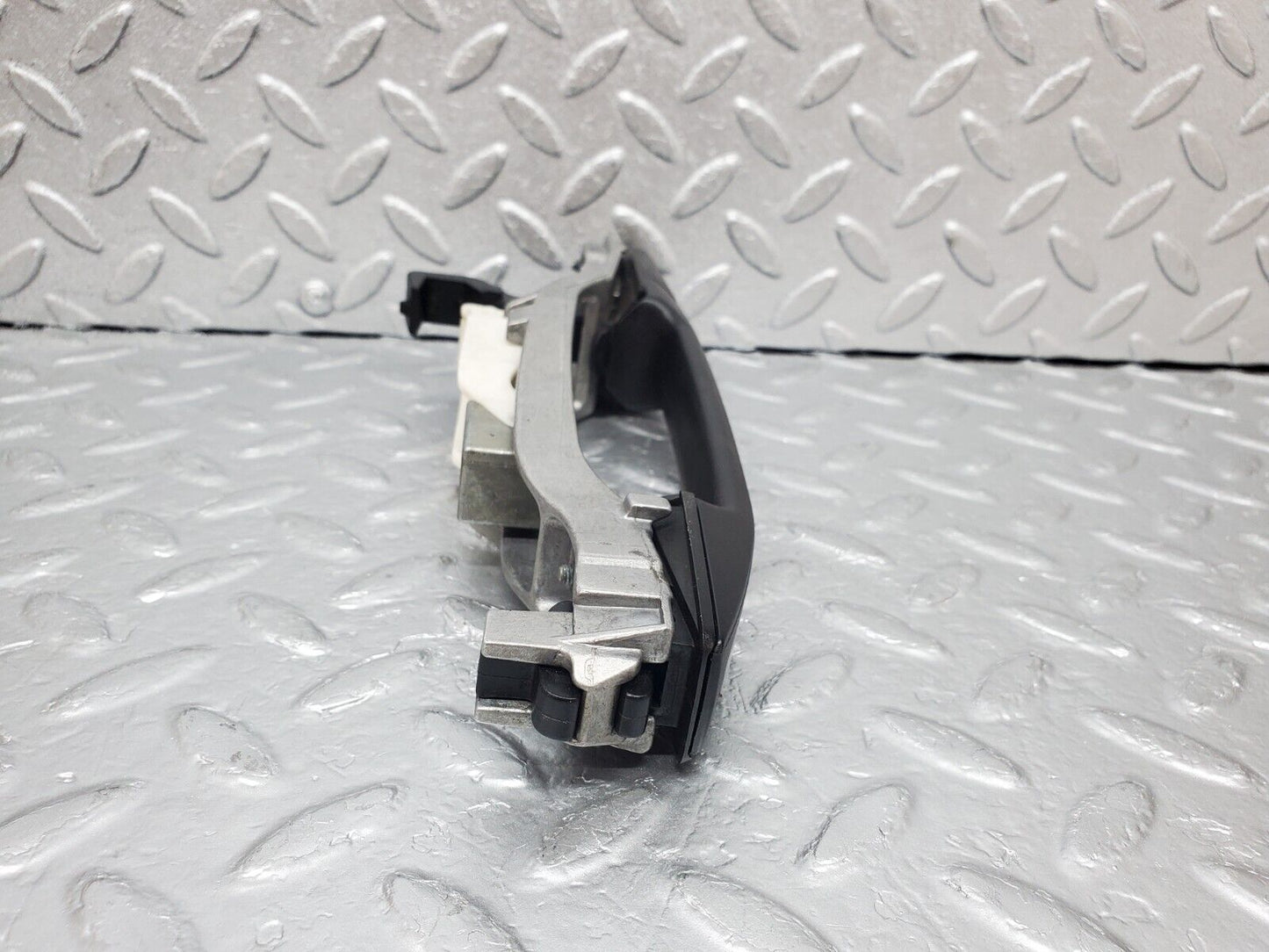 44803 Mercedes-Benz W124 220E Rear Right Exterior Door Handle