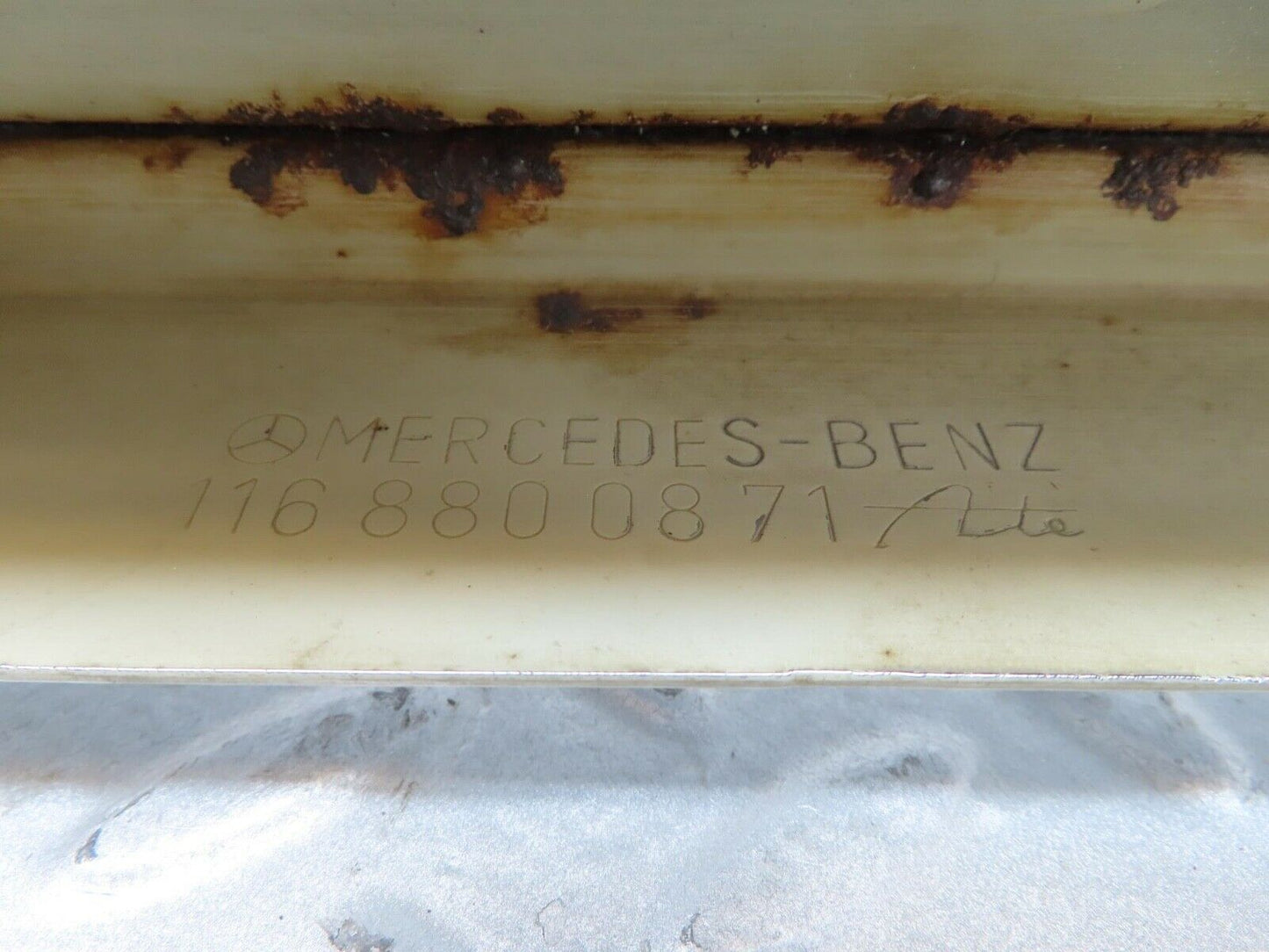 14312 Mercedes-Benz W116 350SE Rear Right Upper Bumper Chrome 1168800871