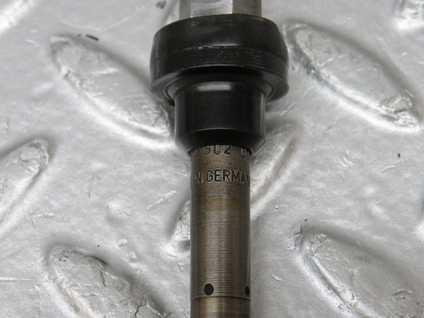 33684 Mercedes-Benz W201 190E 2.0L Fuel Injector Bosch 0437502010