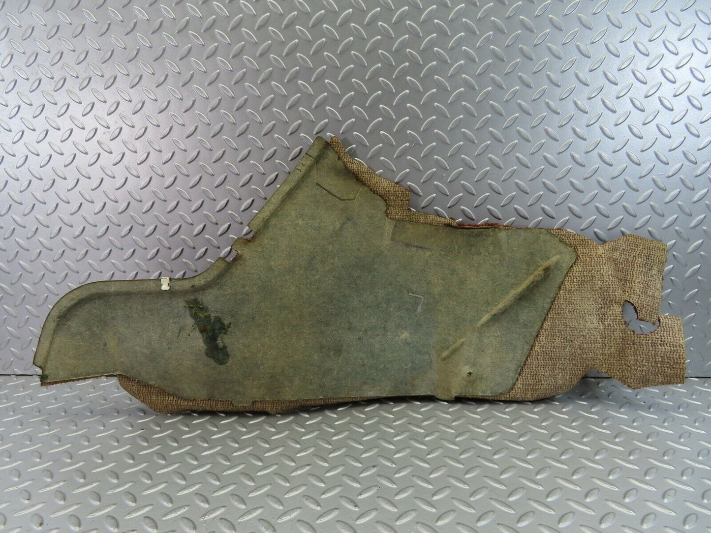 7673 Mercedes-Benz S123 230TE Wagon Centre Console Carpet Left Side