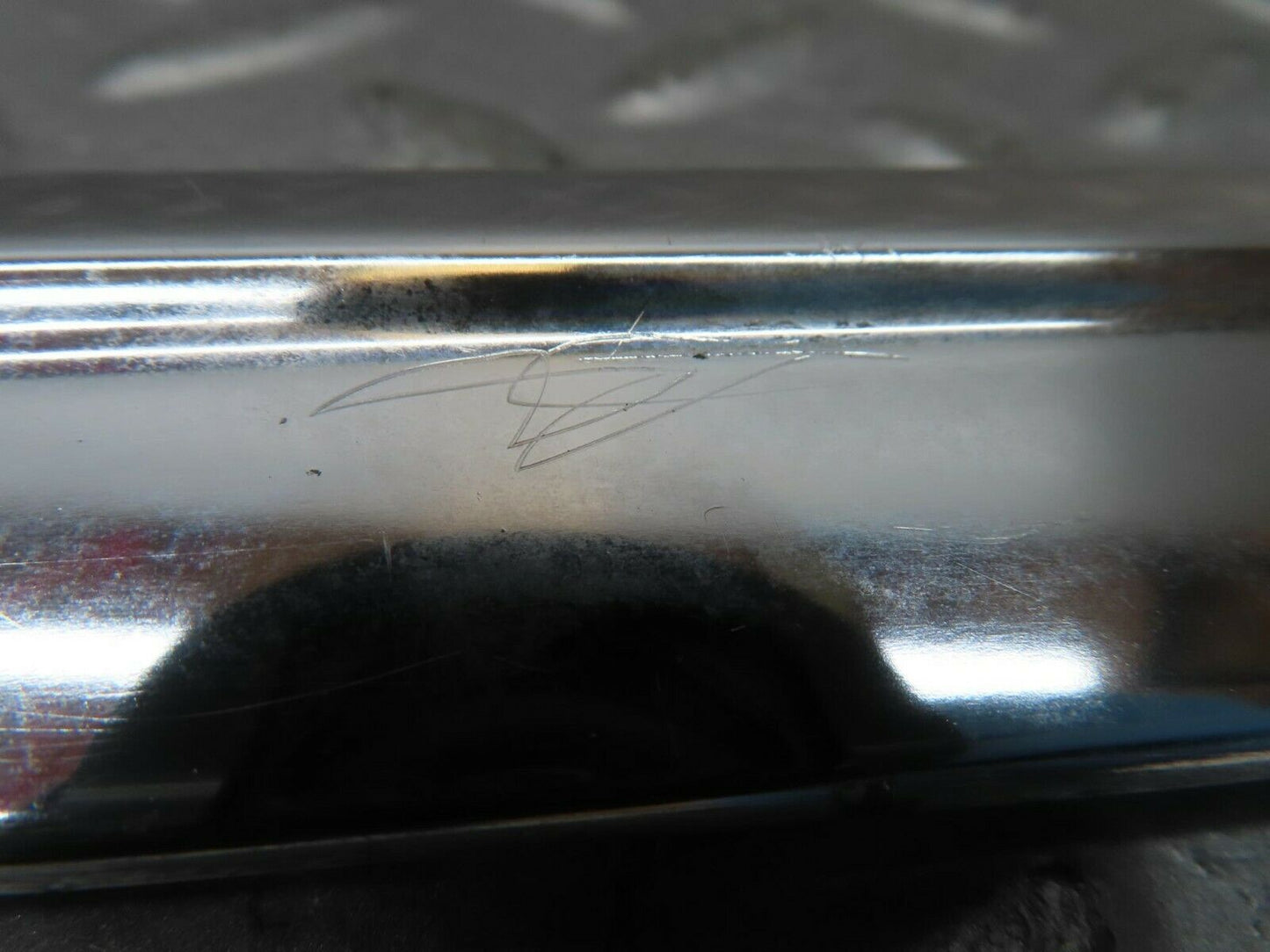 15716 Mercedes-Benz R107 450SL Right Door Chrome Trim