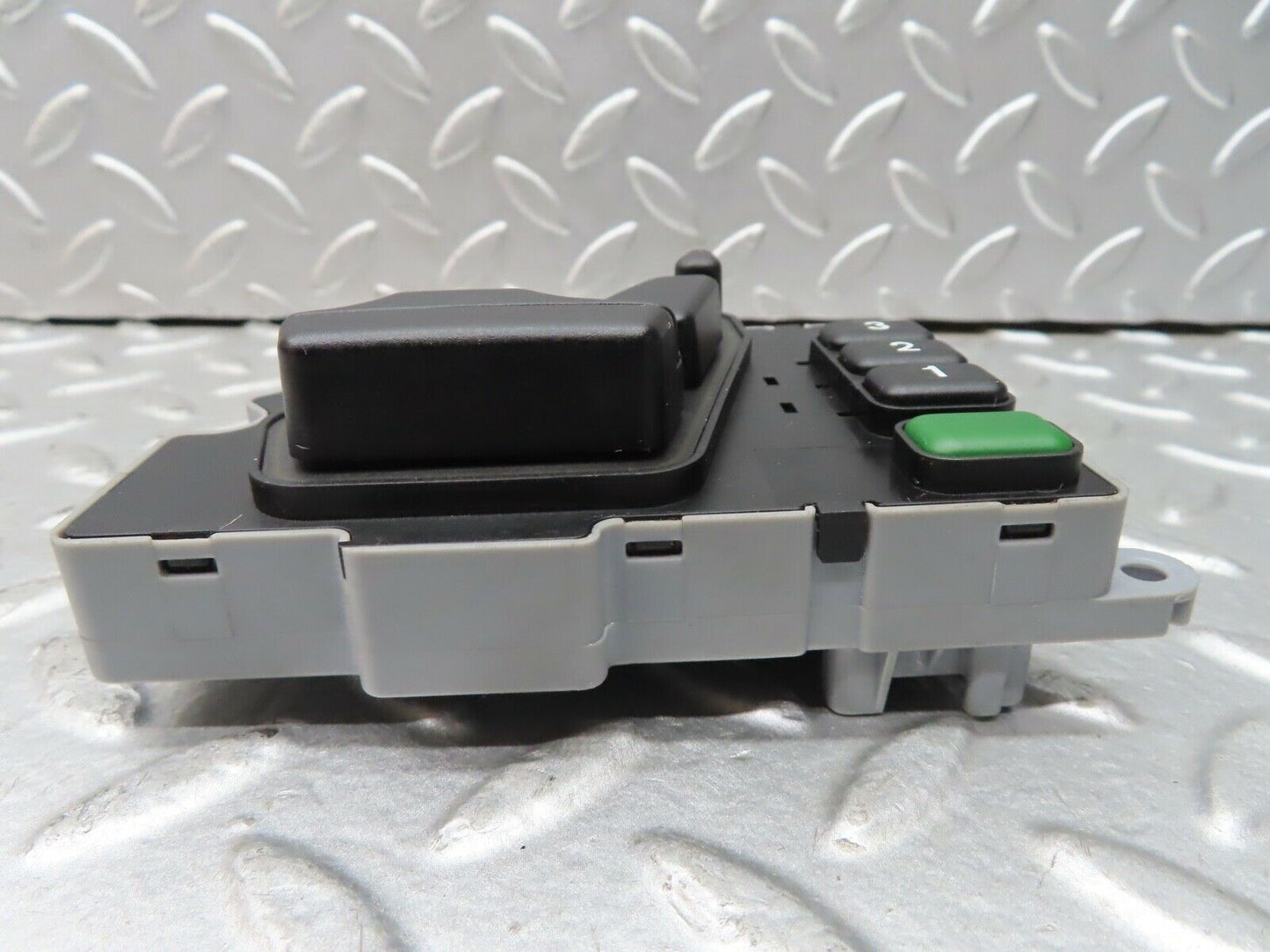 19465 Mercedes-Benz C140 CL420 Coupe Right Seat Adjustment Switch 1408200610