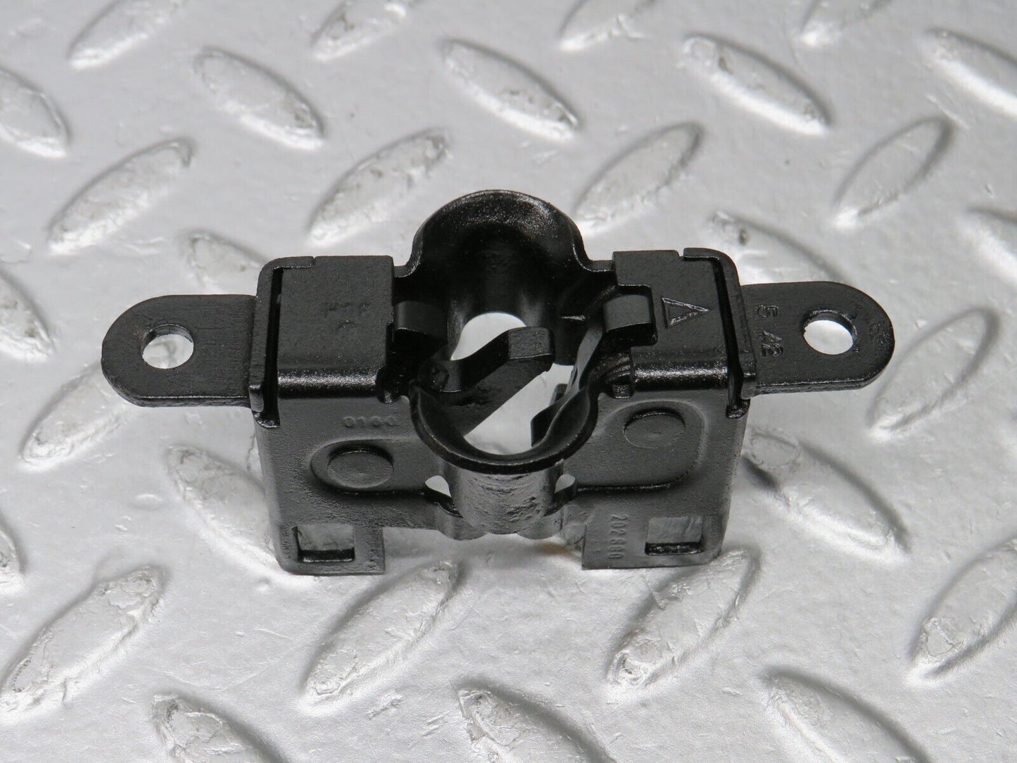 39595 Mercedes-Benz R129 320SL Coupe Bonnet Lock Latch