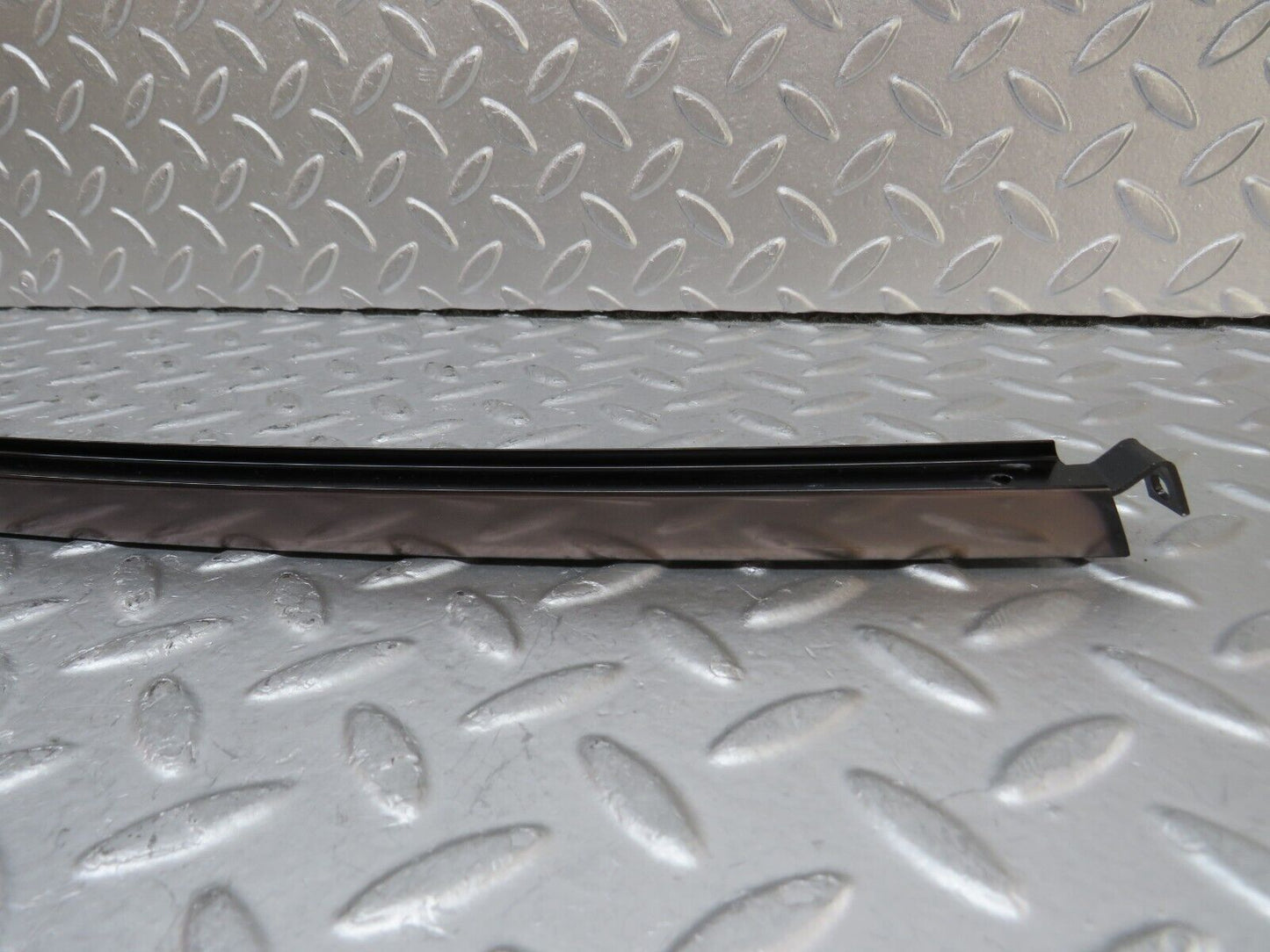35004 Mercedes-Benz W210 320E Rear Right Door Window Channel