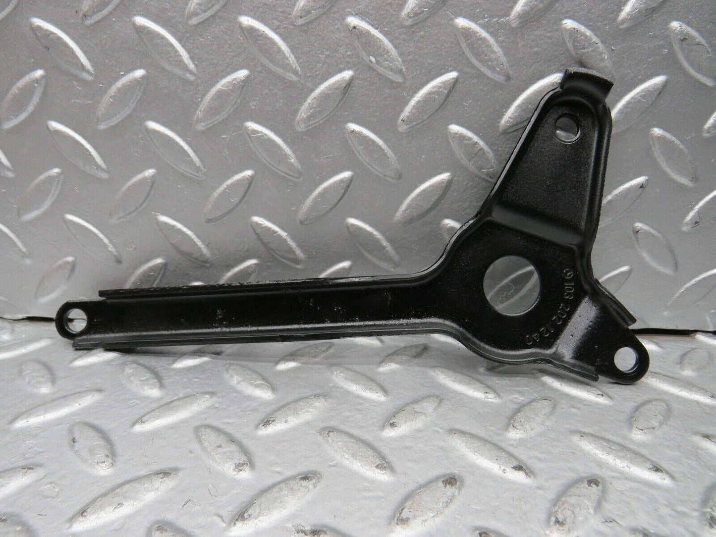21771 Mercedes-Benz W126 300SE Belt Tensioner Bracket Holder 1032021240
